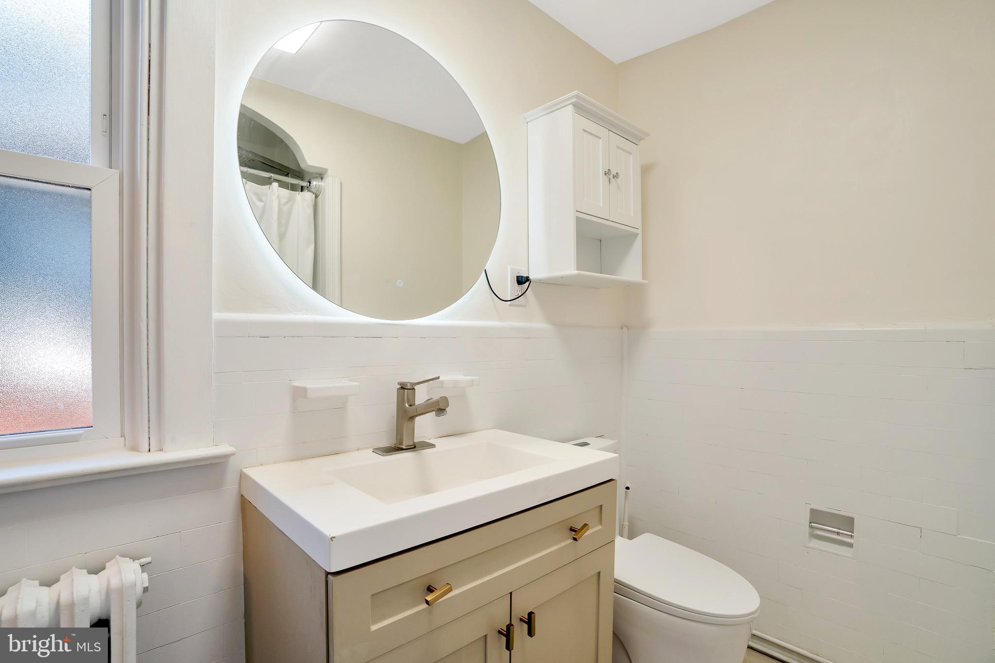 GREEN TREE - Residential