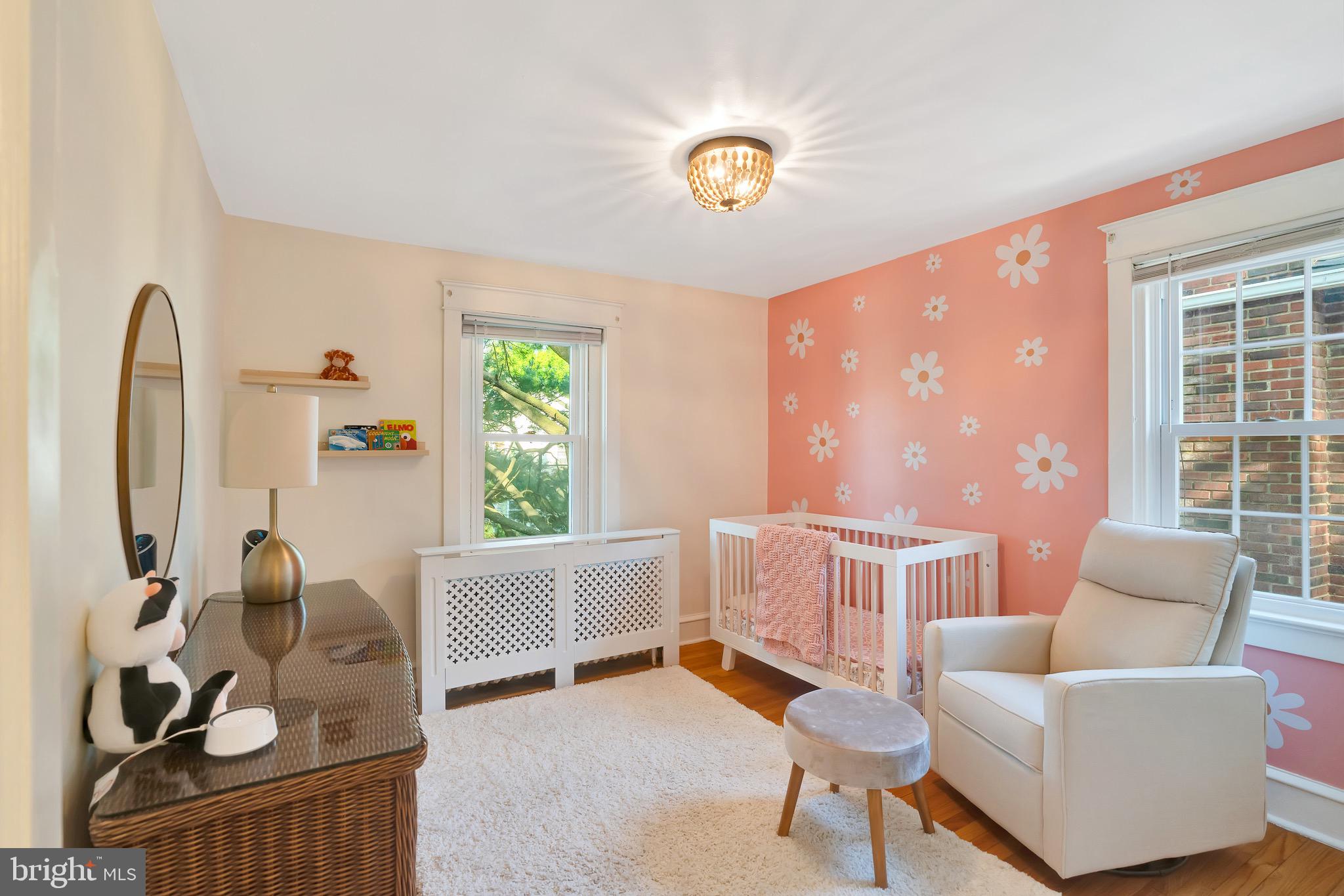 GREEN TREE - Residential