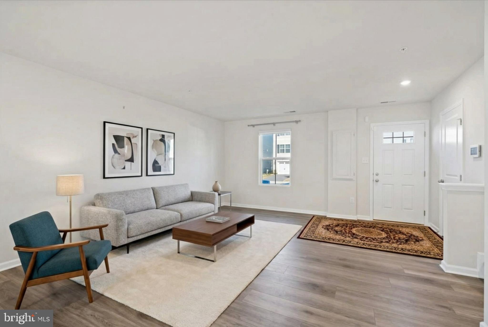 NORTHAMPTON CROSS - Residential