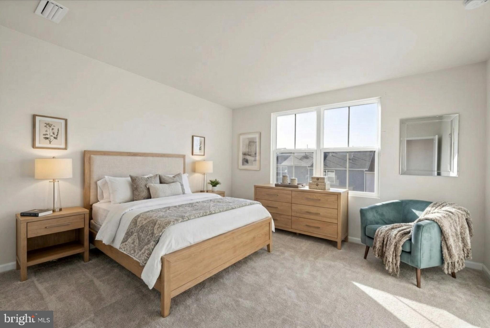 NORTHAMPTON CROSS - Residential