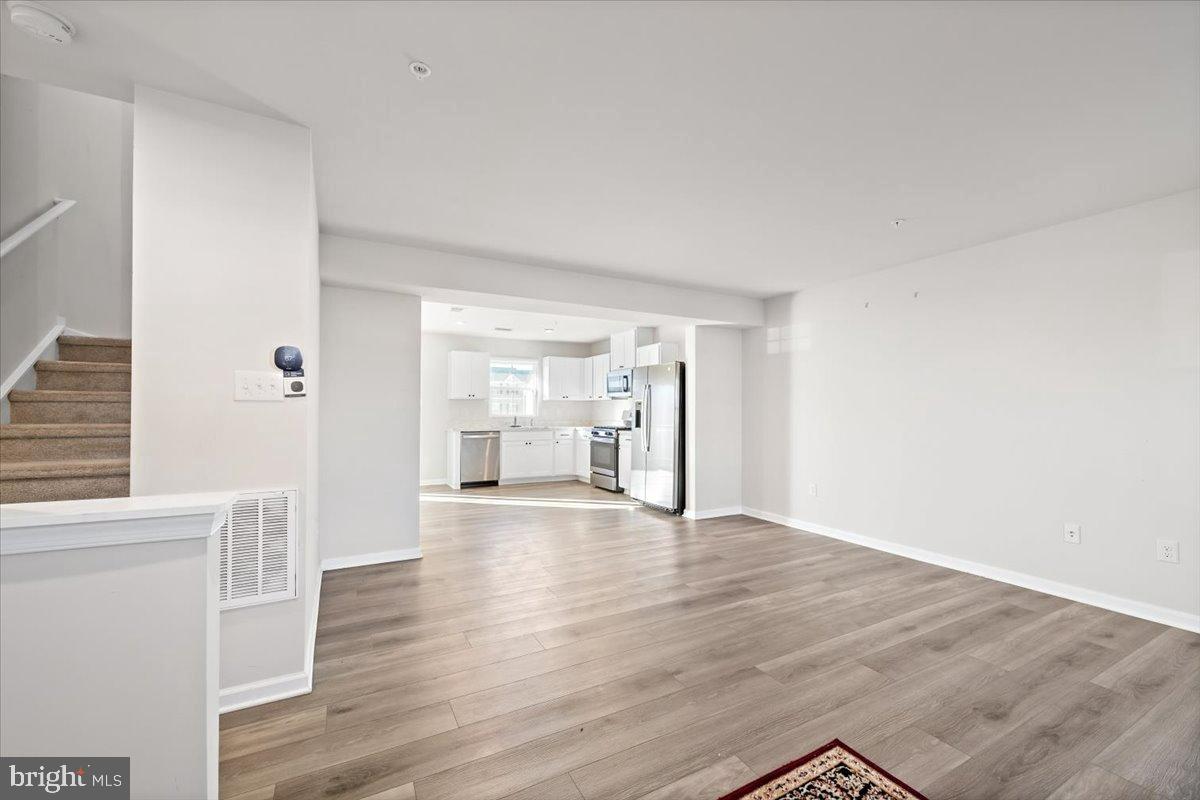 NORTHAMPTON CROSS - Residential