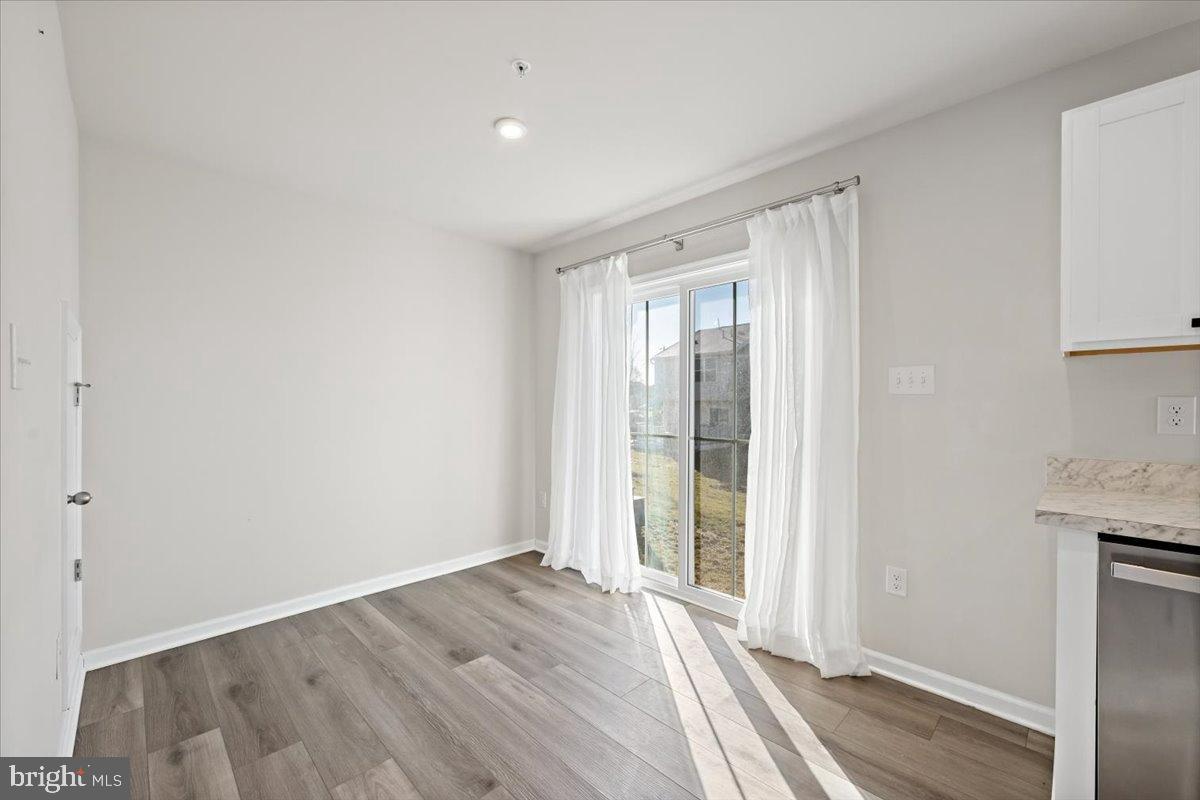 NORTHAMPTON CROSS - Residential