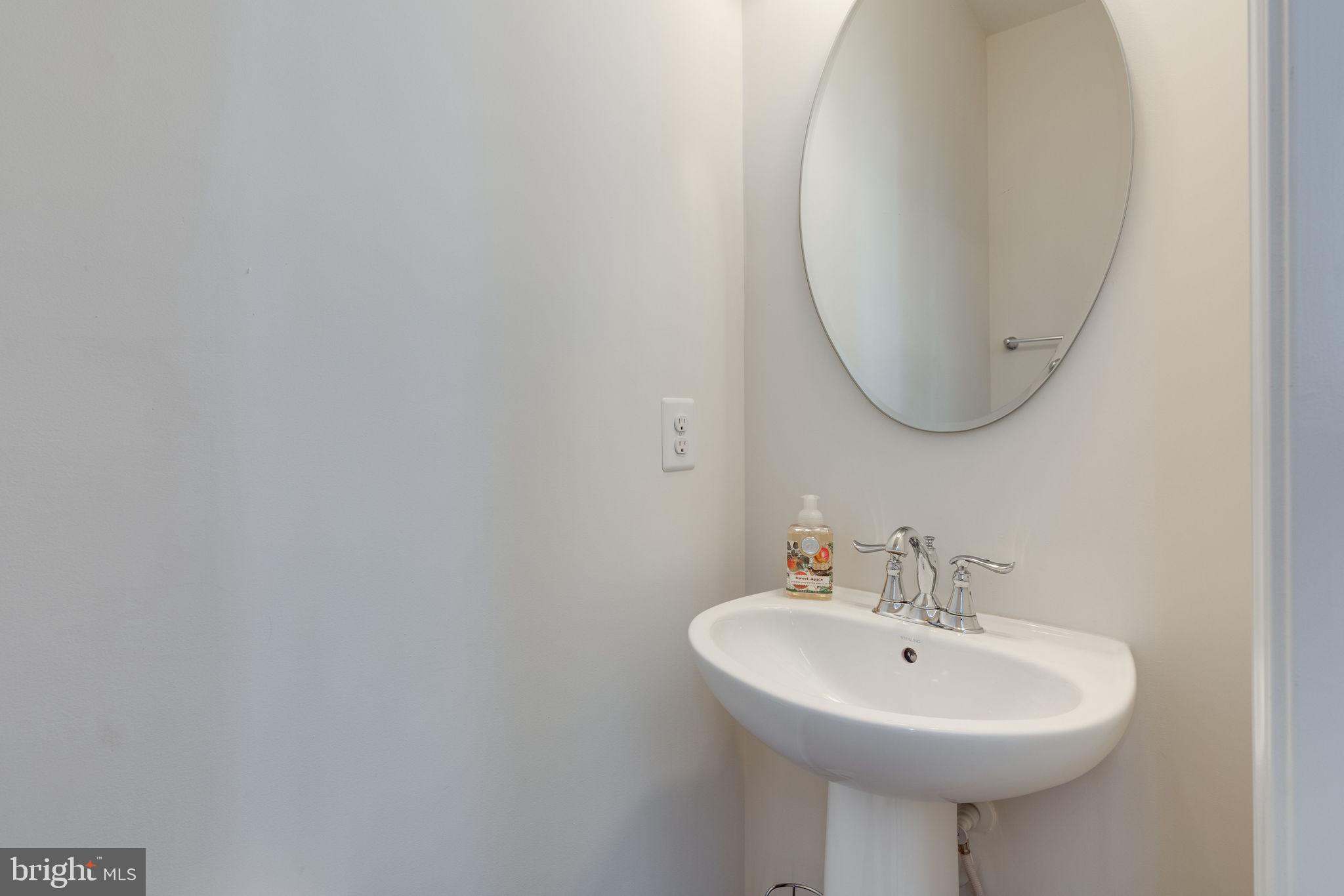 RAPPAHANNOCK LANDING - Residential