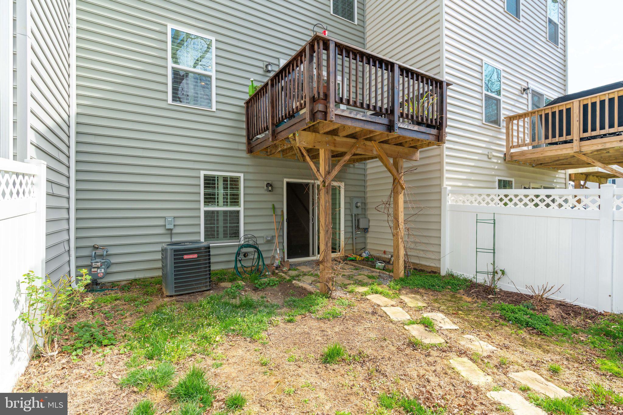 RAPPAHANNOCK LANDING - Residential