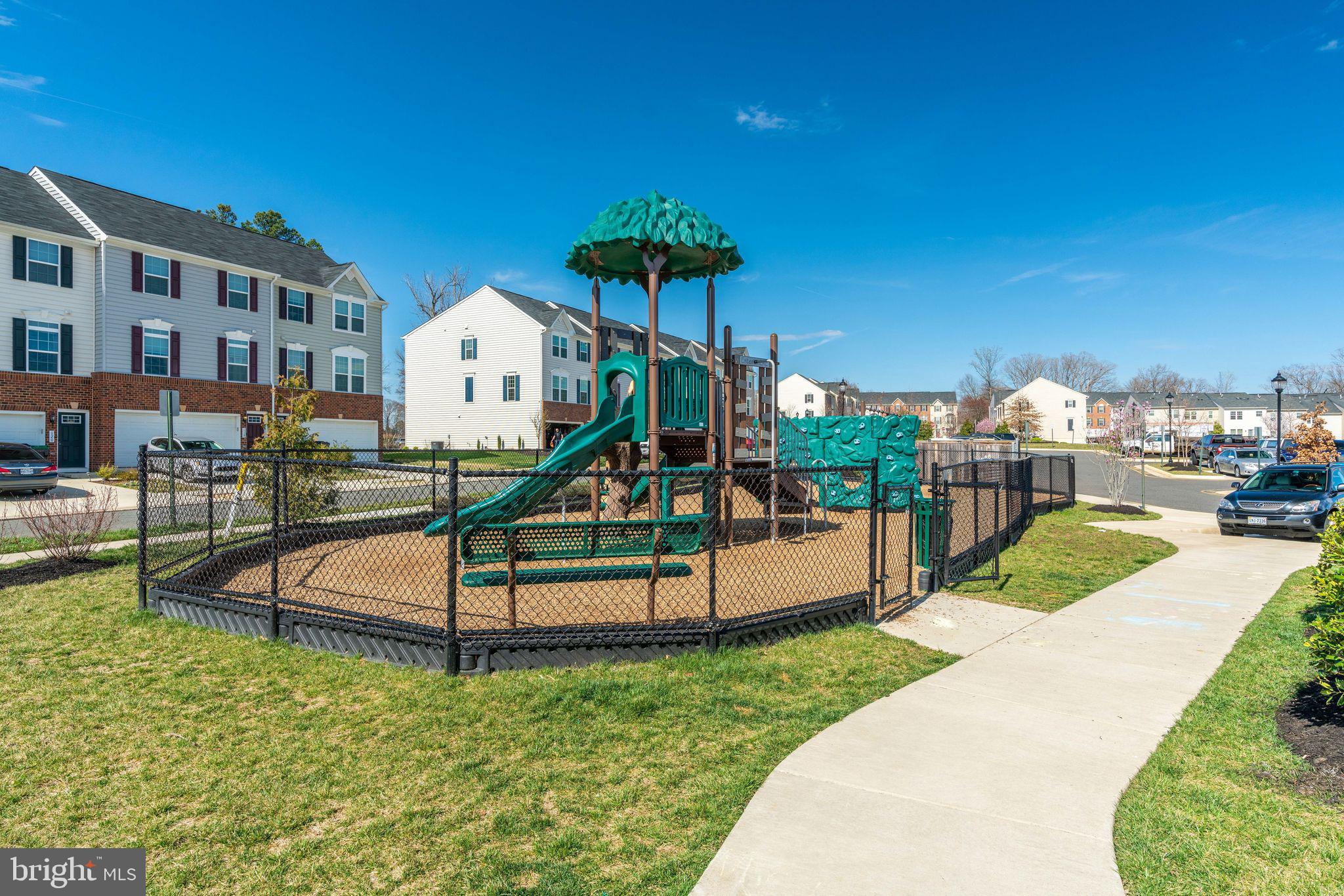 RAPPAHANNOCK LANDING - Residential