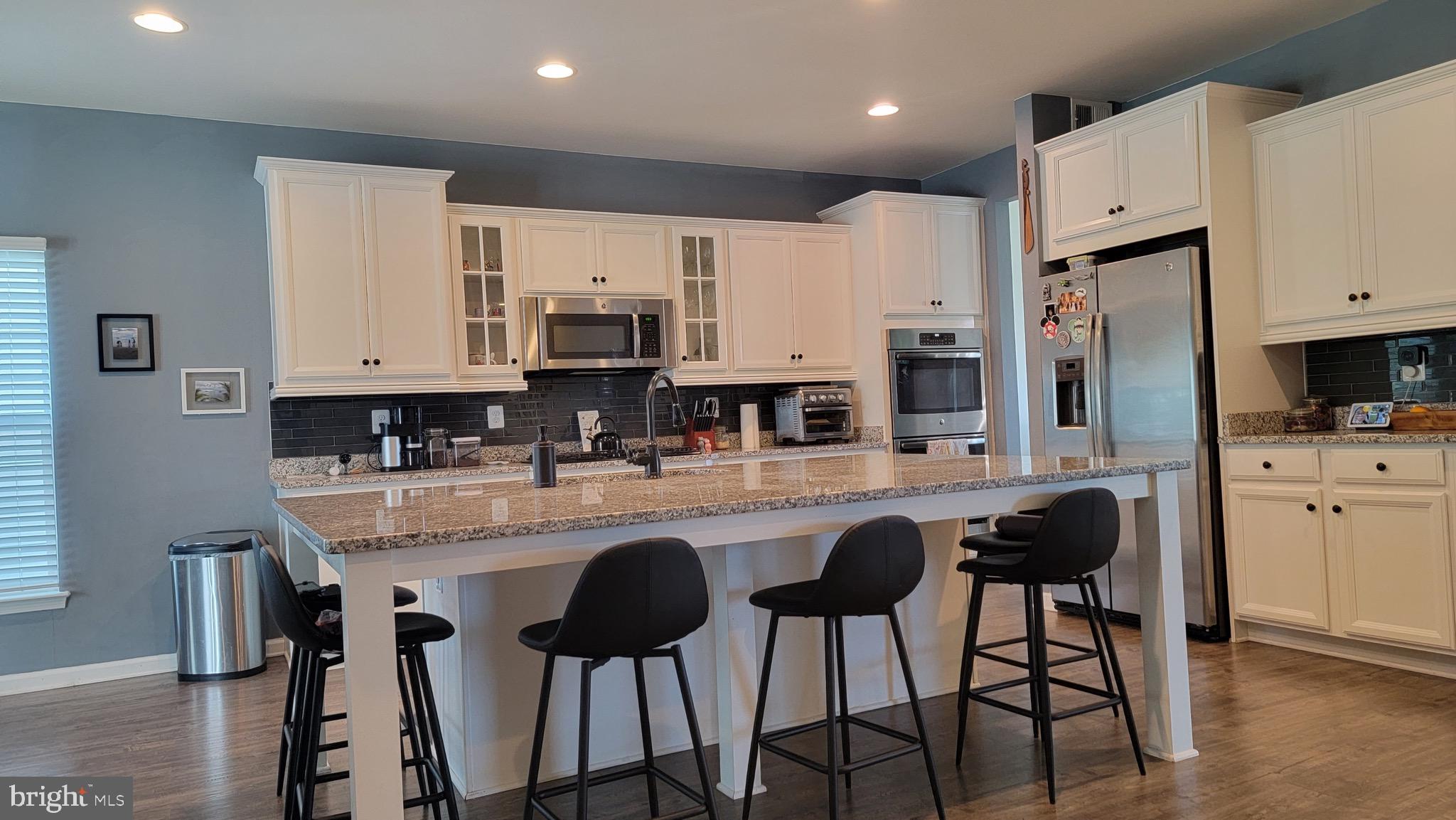 EMBREY MILL - Residential