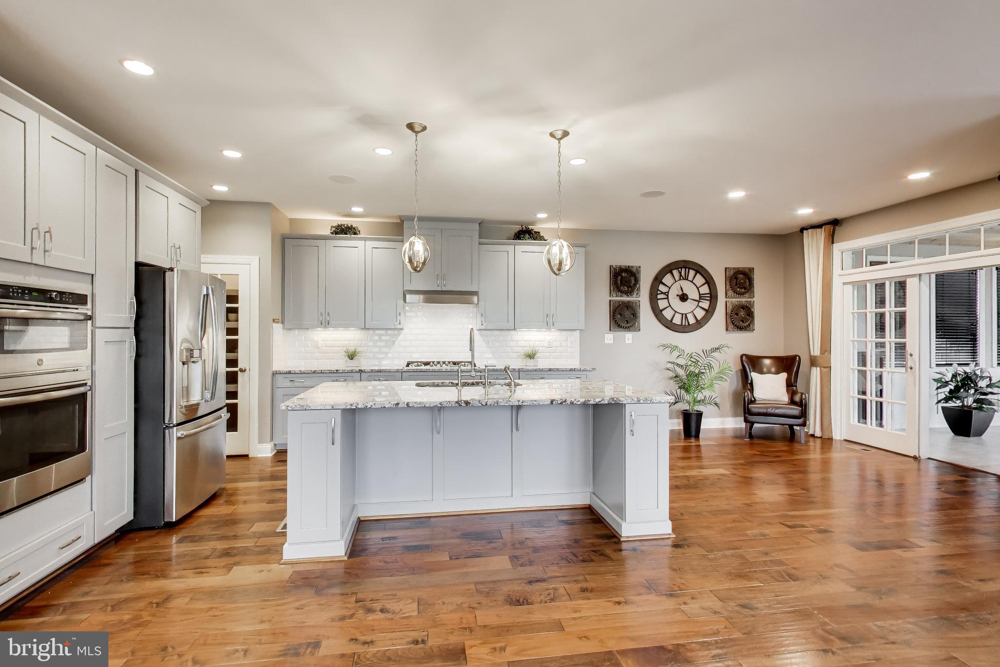 LOUDOUN VALLEY ESTATES 2 - Residential