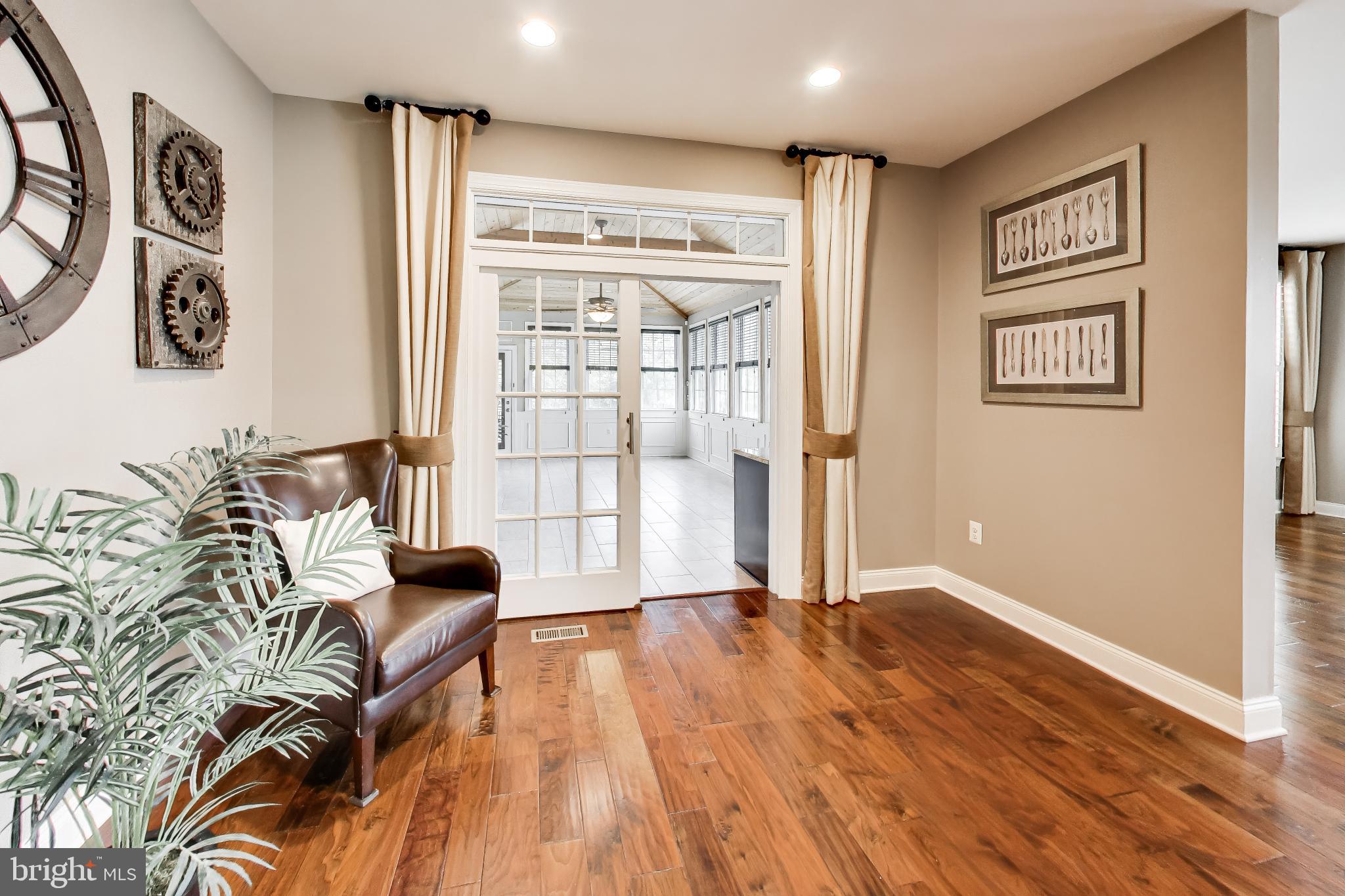 LOUDOUN VALLEY ESTATES 2 - Residential