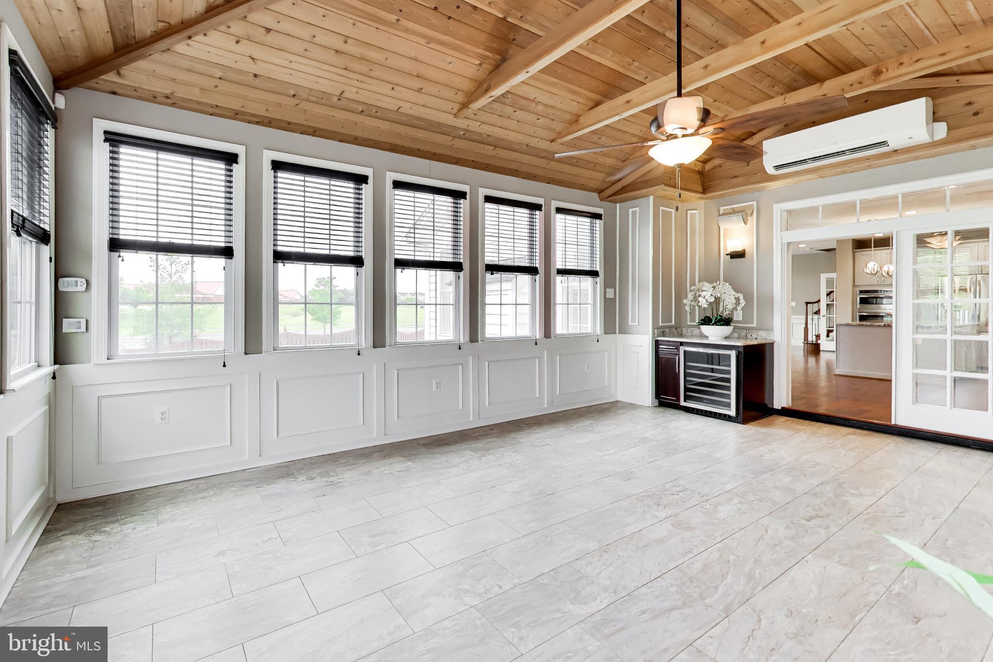 LOUDOUN VALLEY ESTATES 2 - Residential