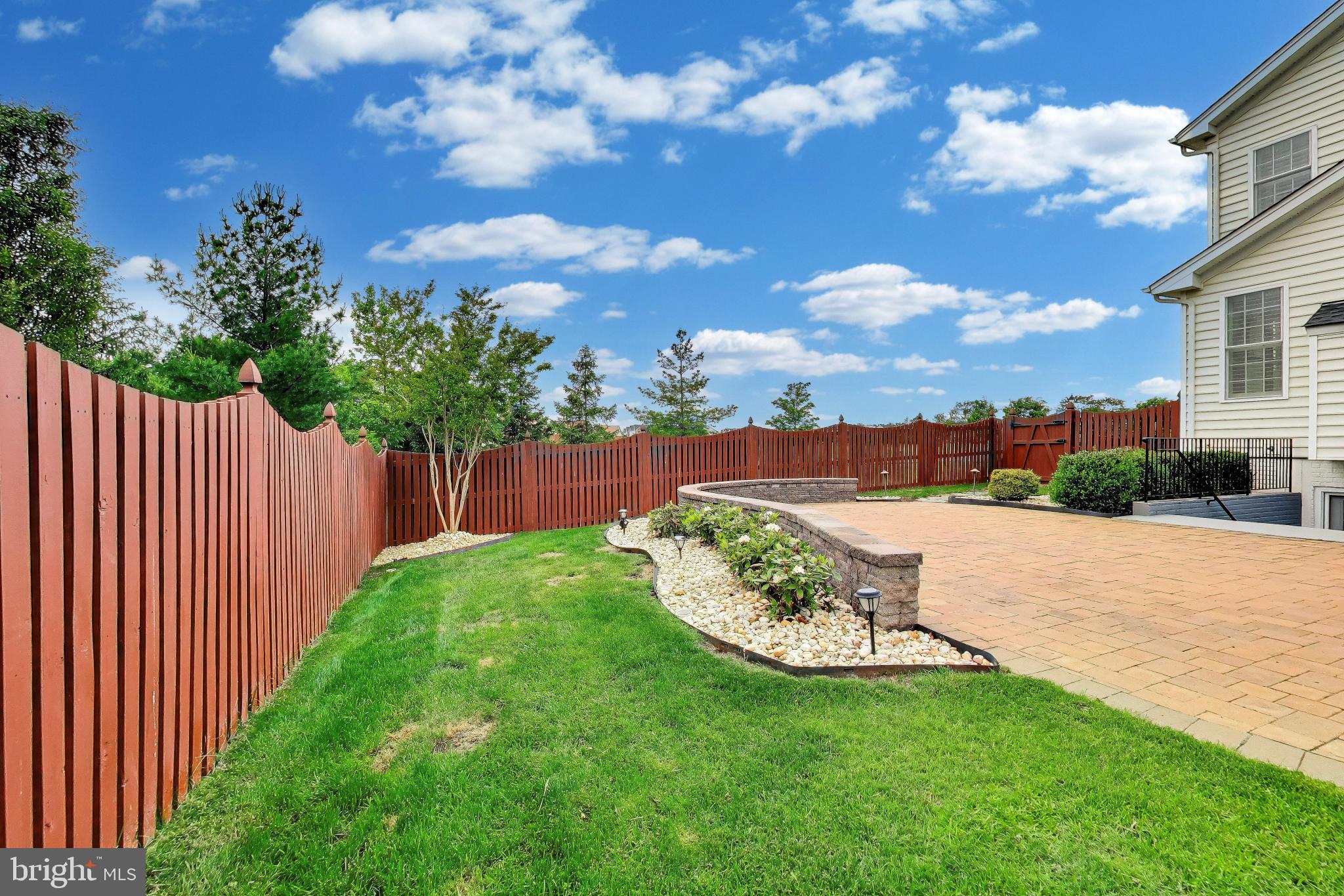 LOUDOUN VALLEY ESTATES 2 - Residential