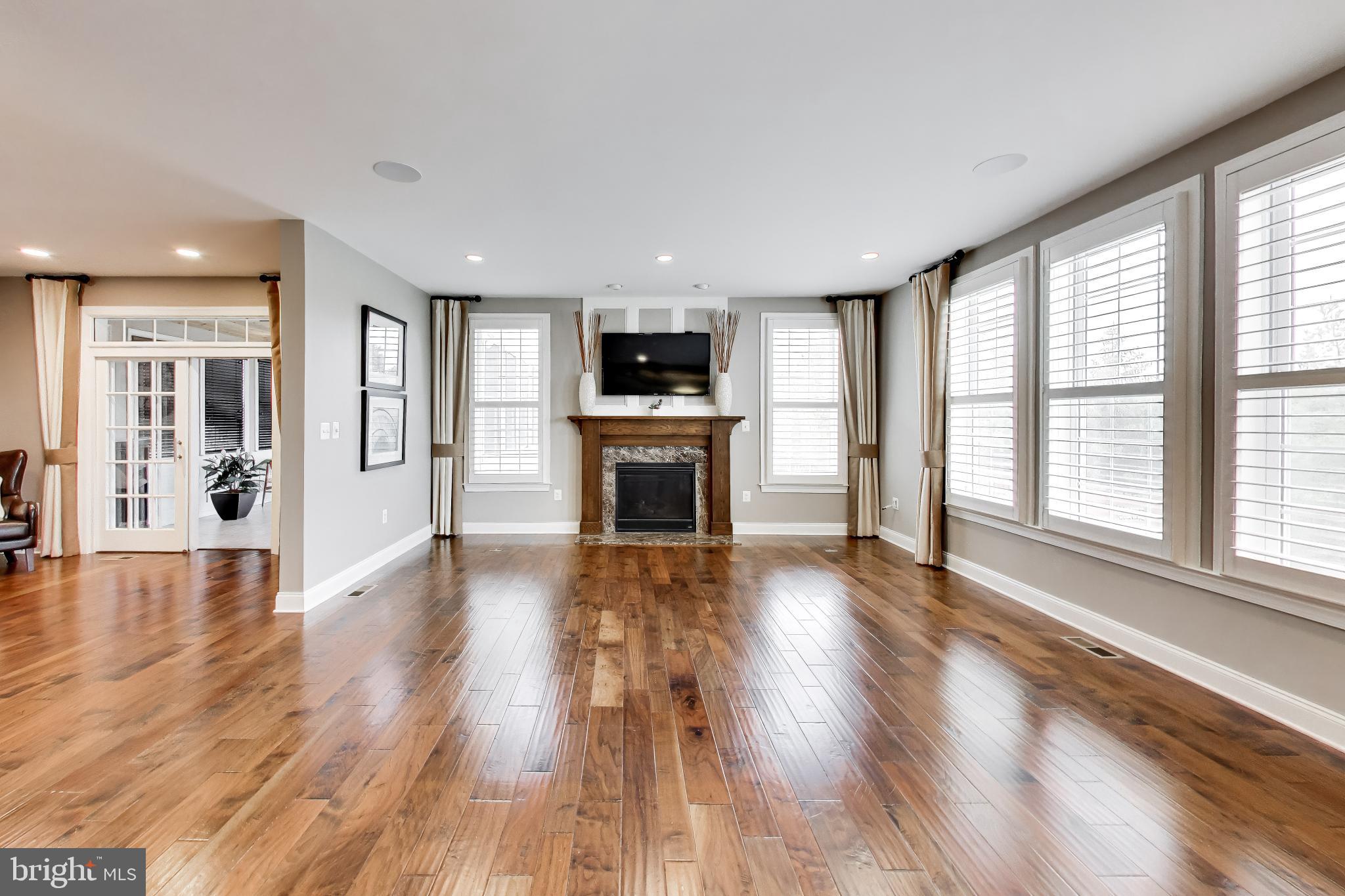 LOUDOUN VALLEY ESTATES 2 - Residential