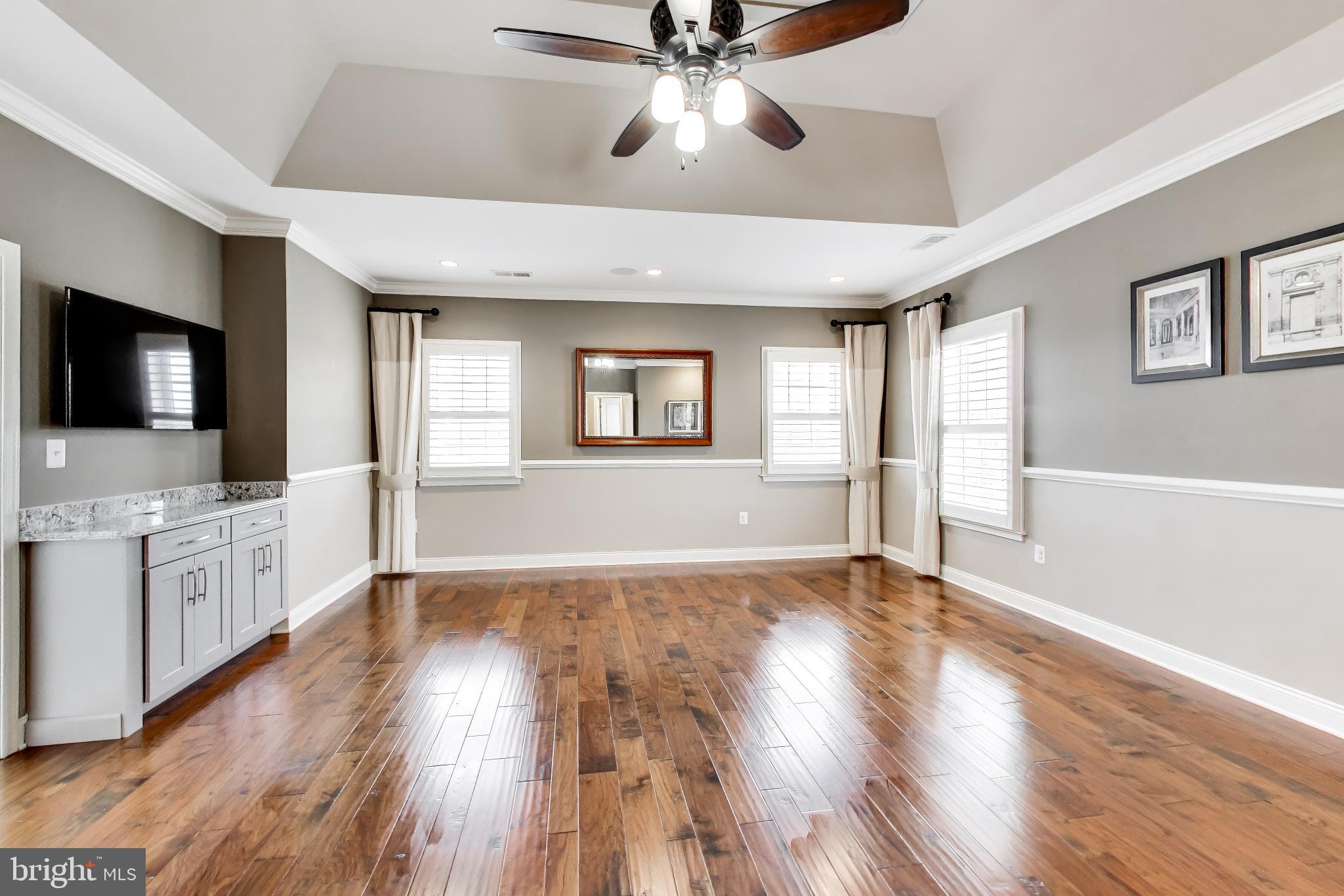 LOUDOUN VALLEY ESTATES 2 - Residential