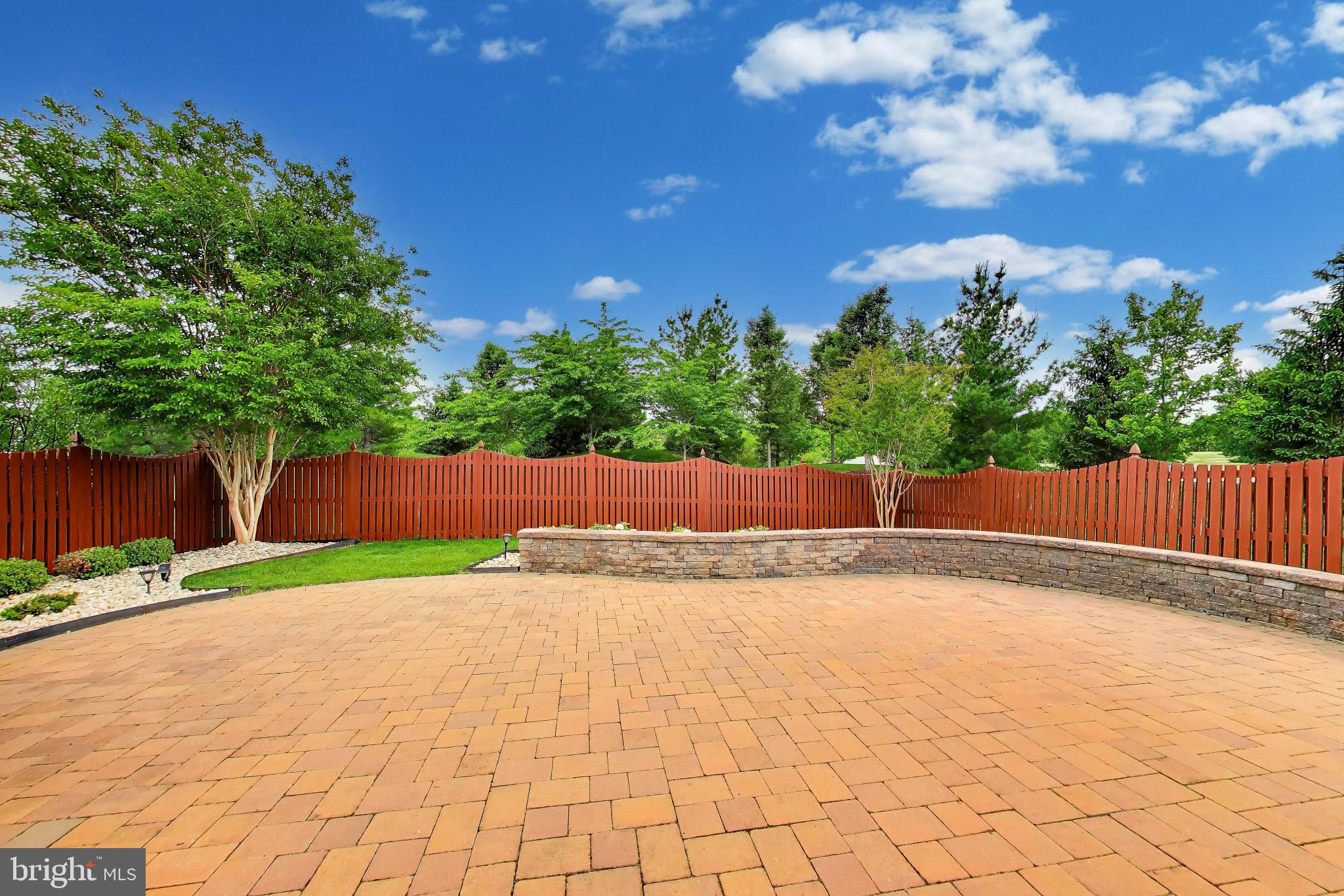 LOUDOUN VALLEY ESTATES 2 - Residential