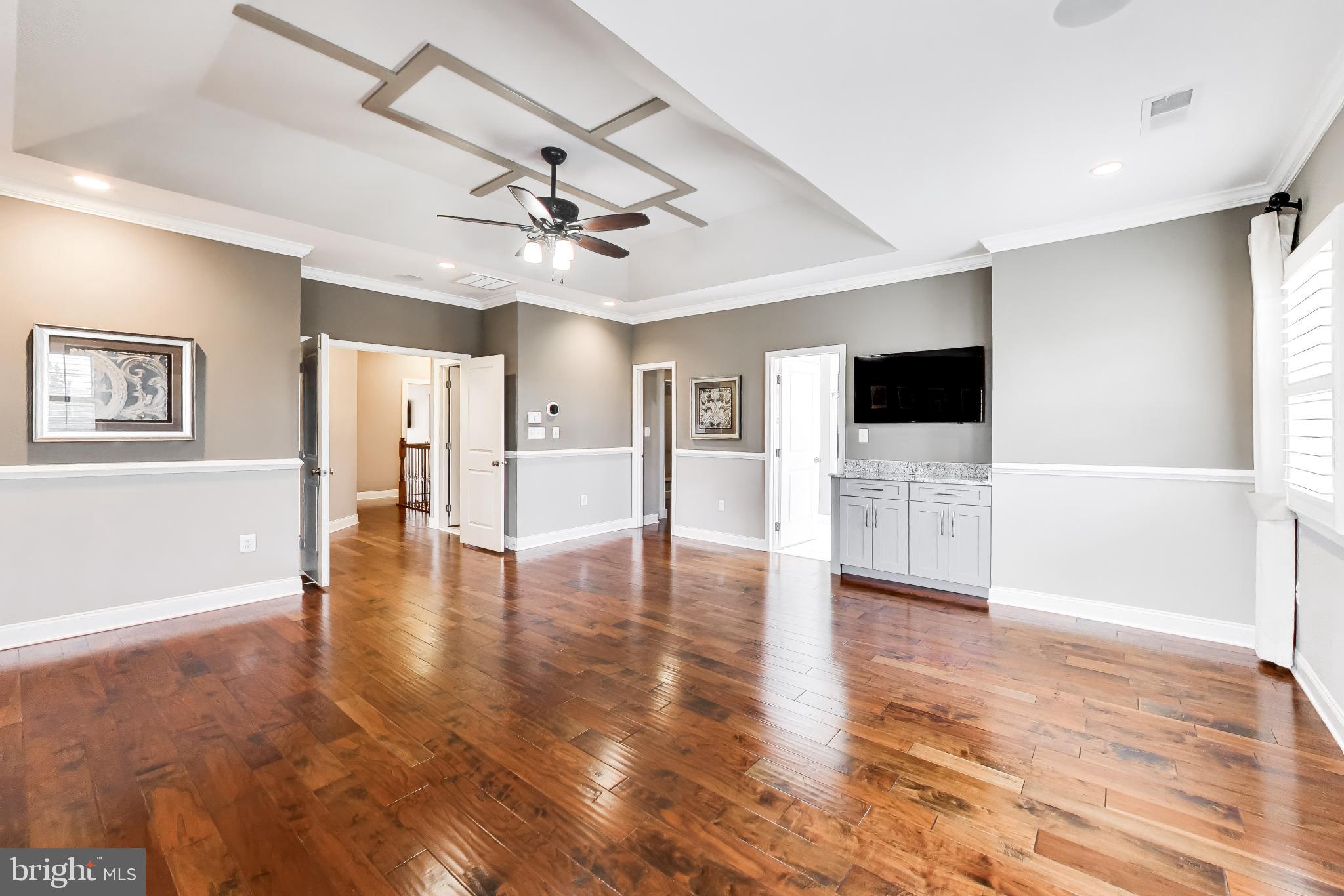 LOUDOUN VALLEY ESTATES 2 - Residential