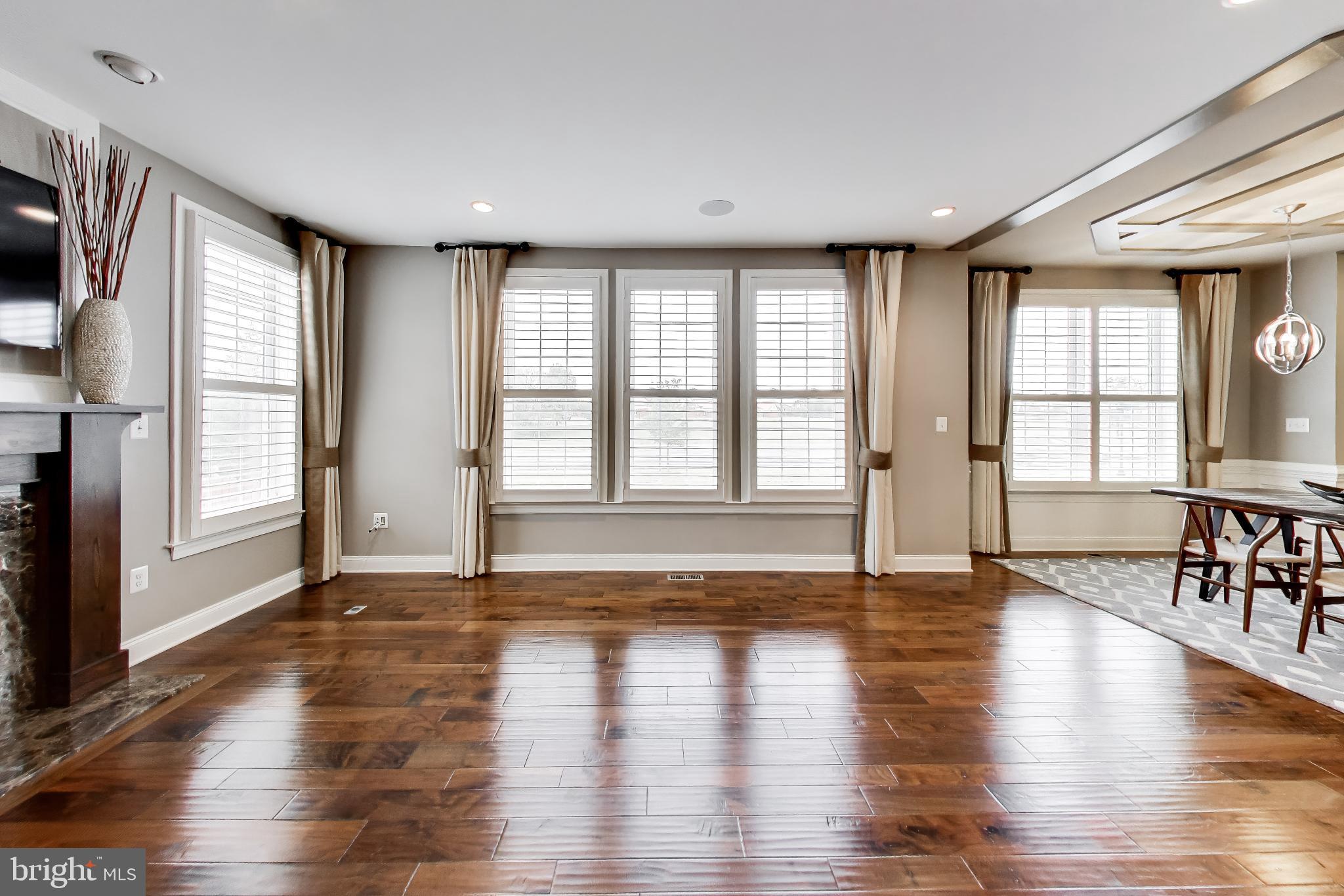 LOUDOUN VALLEY ESTATES 2 - Residential