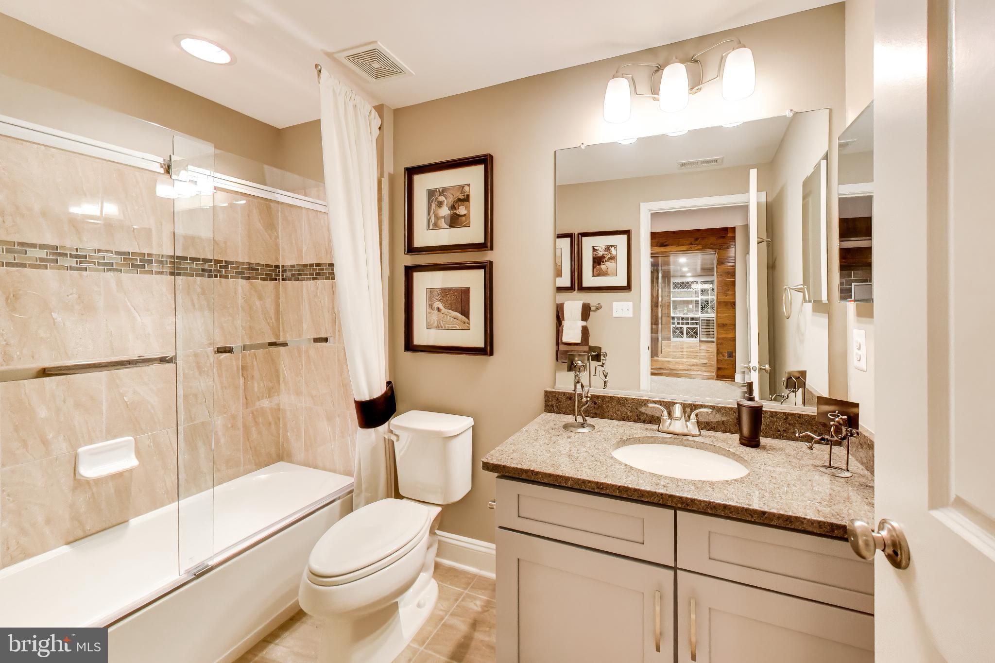 LOUDOUN VALLEY ESTATES 2 - Residential