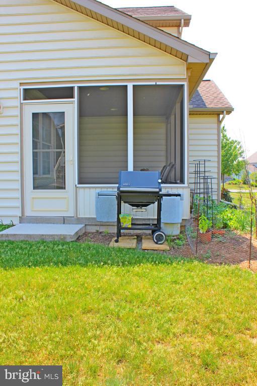 SUMMIT POINTE AT ELM TREE - Residential