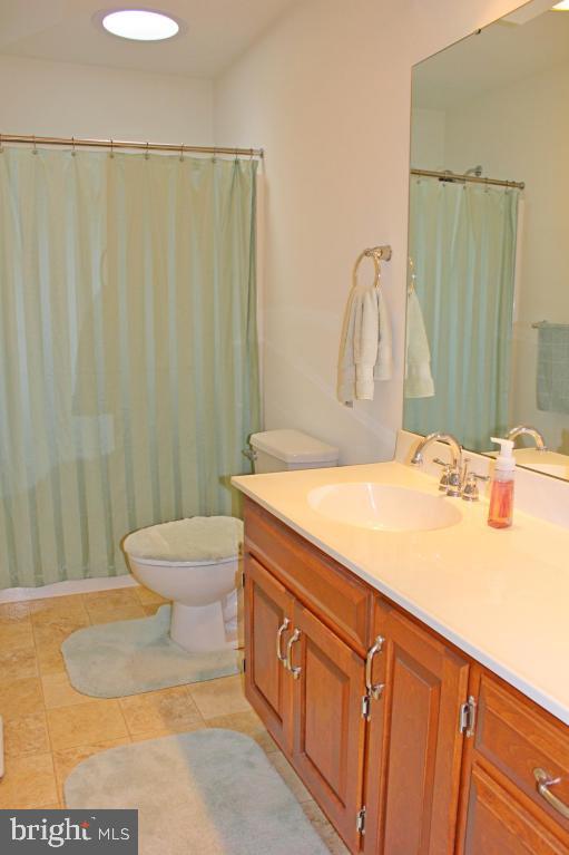 SUMMIT POINTE AT ELM TREE - Residential