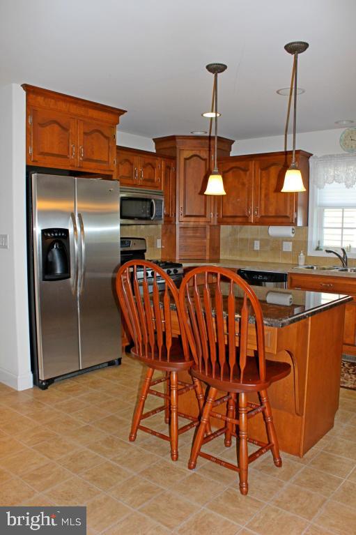 SUMMIT POINTE AT ELM TREE - Residential