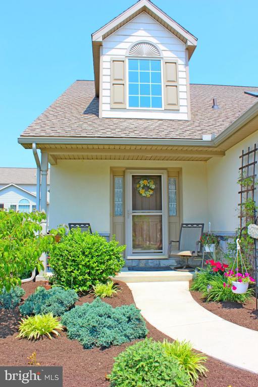 SUMMIT POINTE AT ELM TREE - Residential