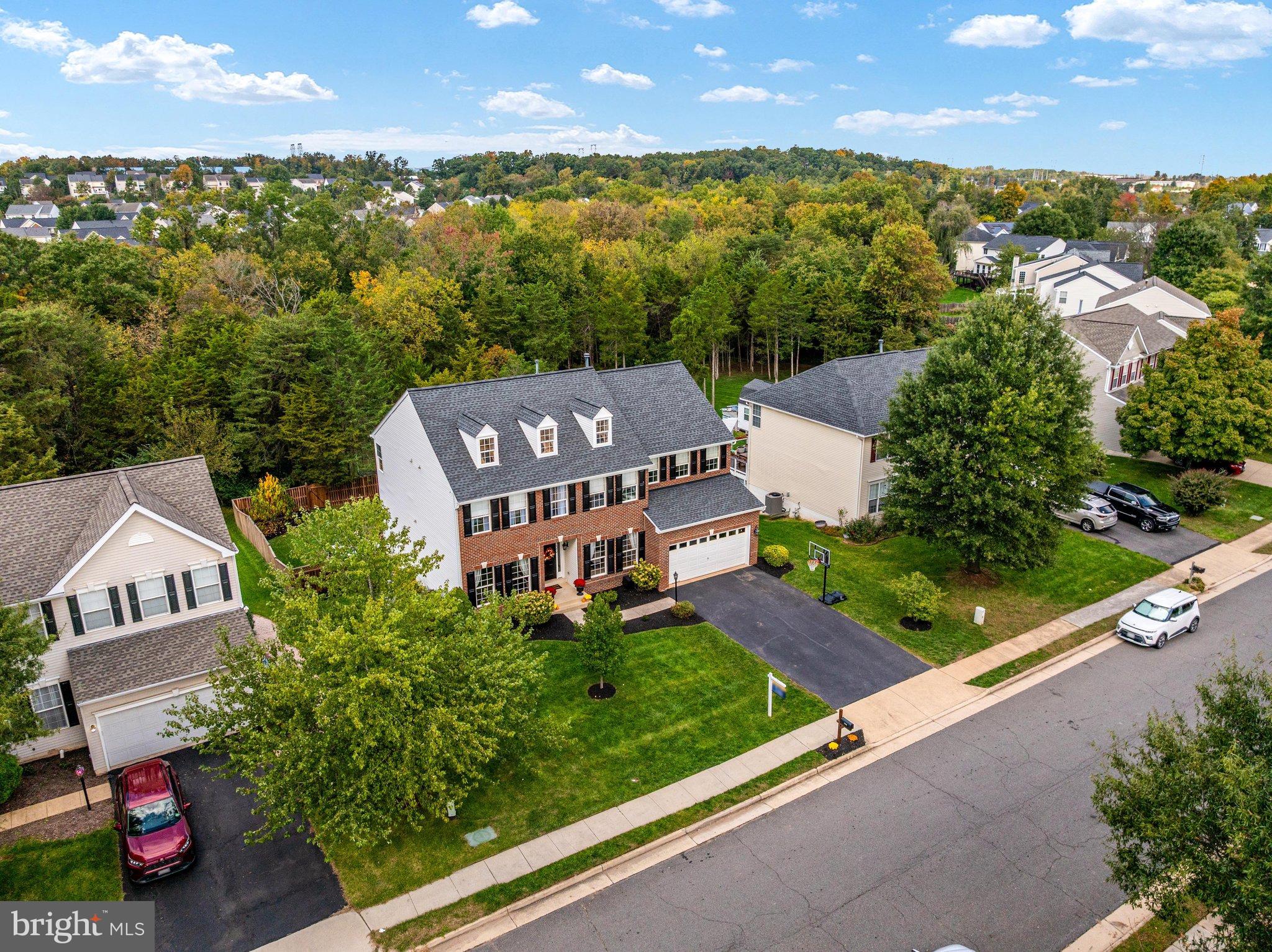 8580 ROTHBURY DRIVE