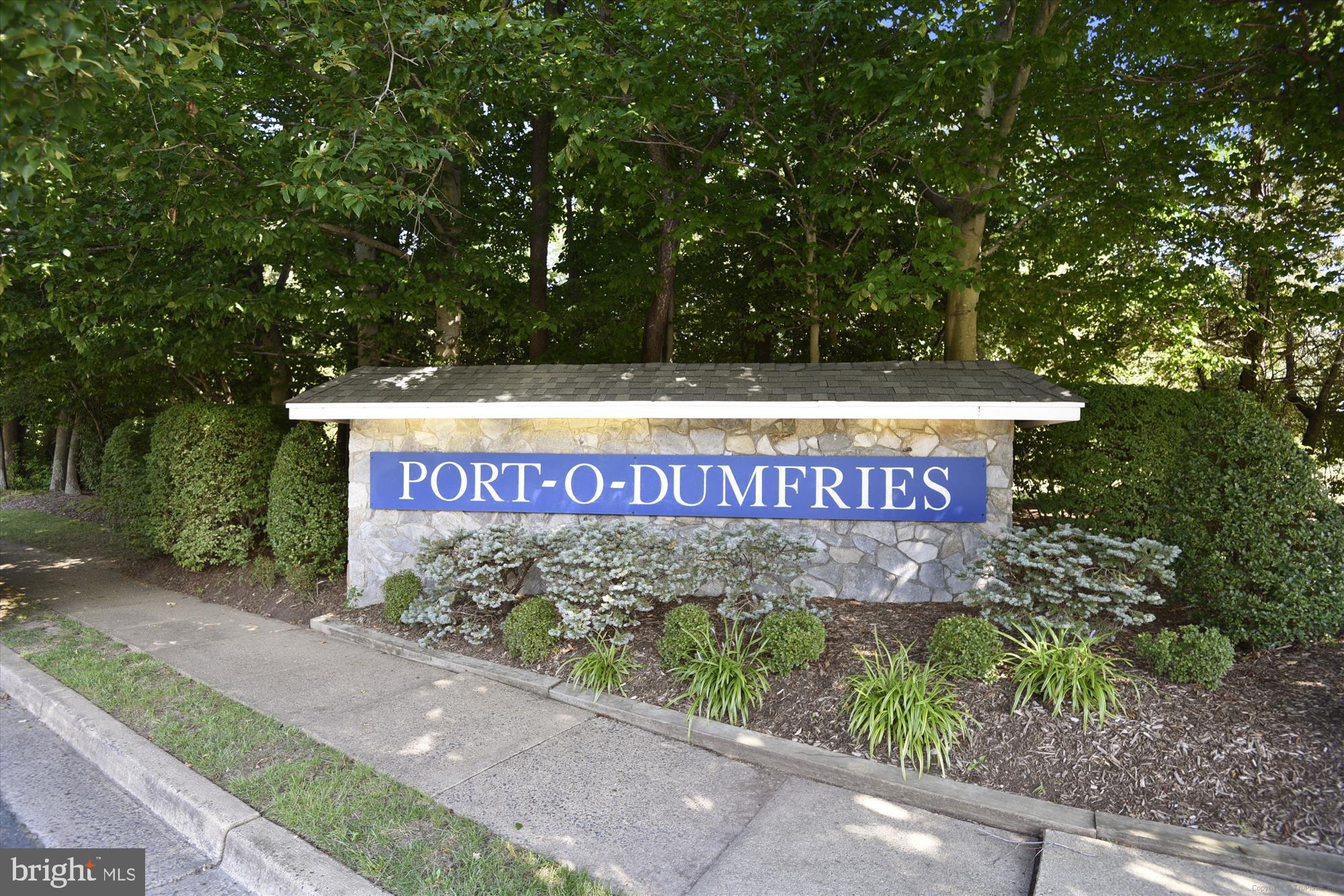 HIGHLAND PARK - Residential Lease