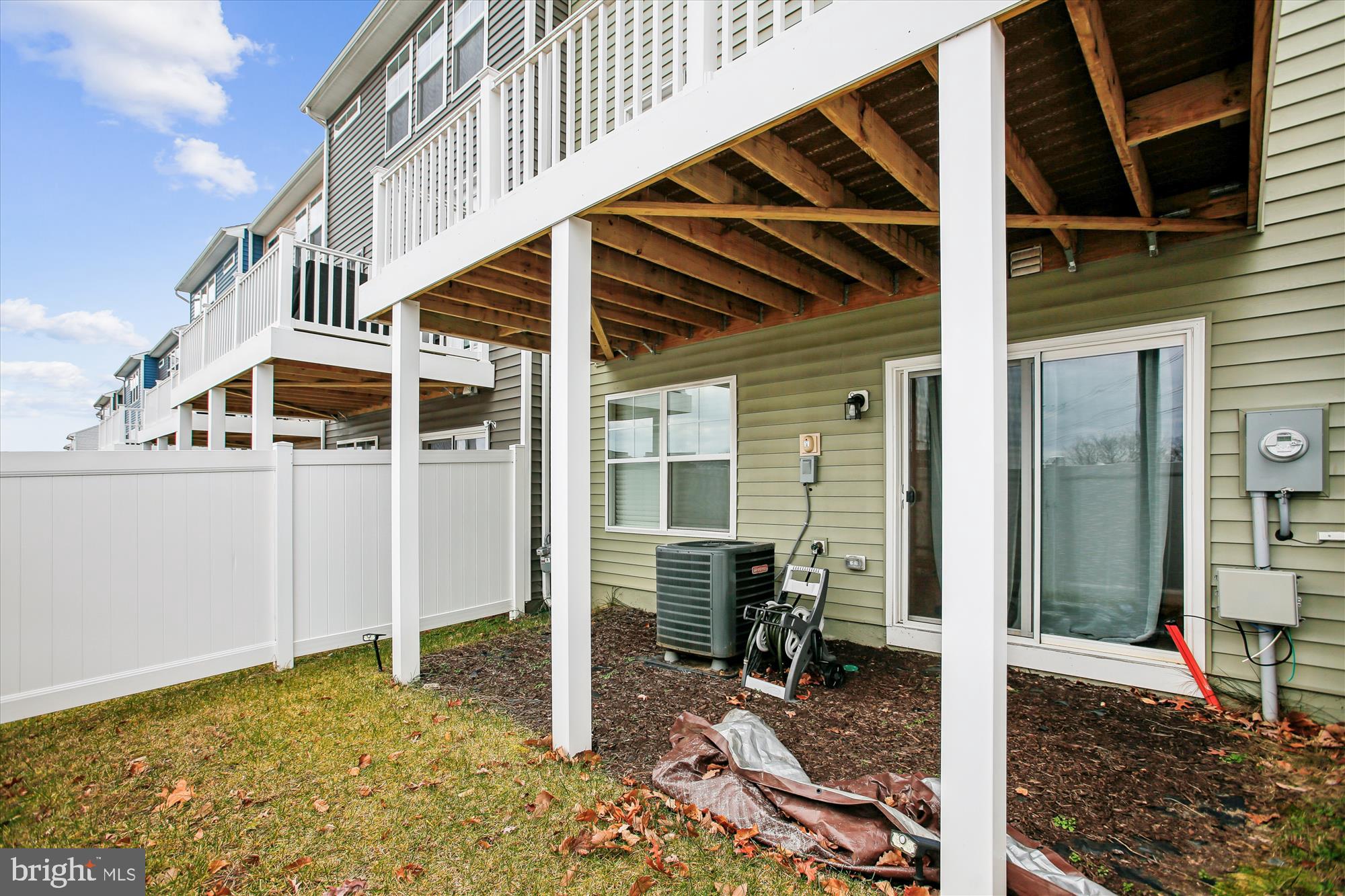 HIGHLAND PARK - Residential Lease