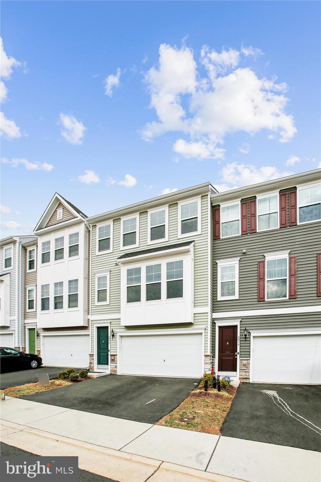 HIGHLAND PARK - Residential Lease