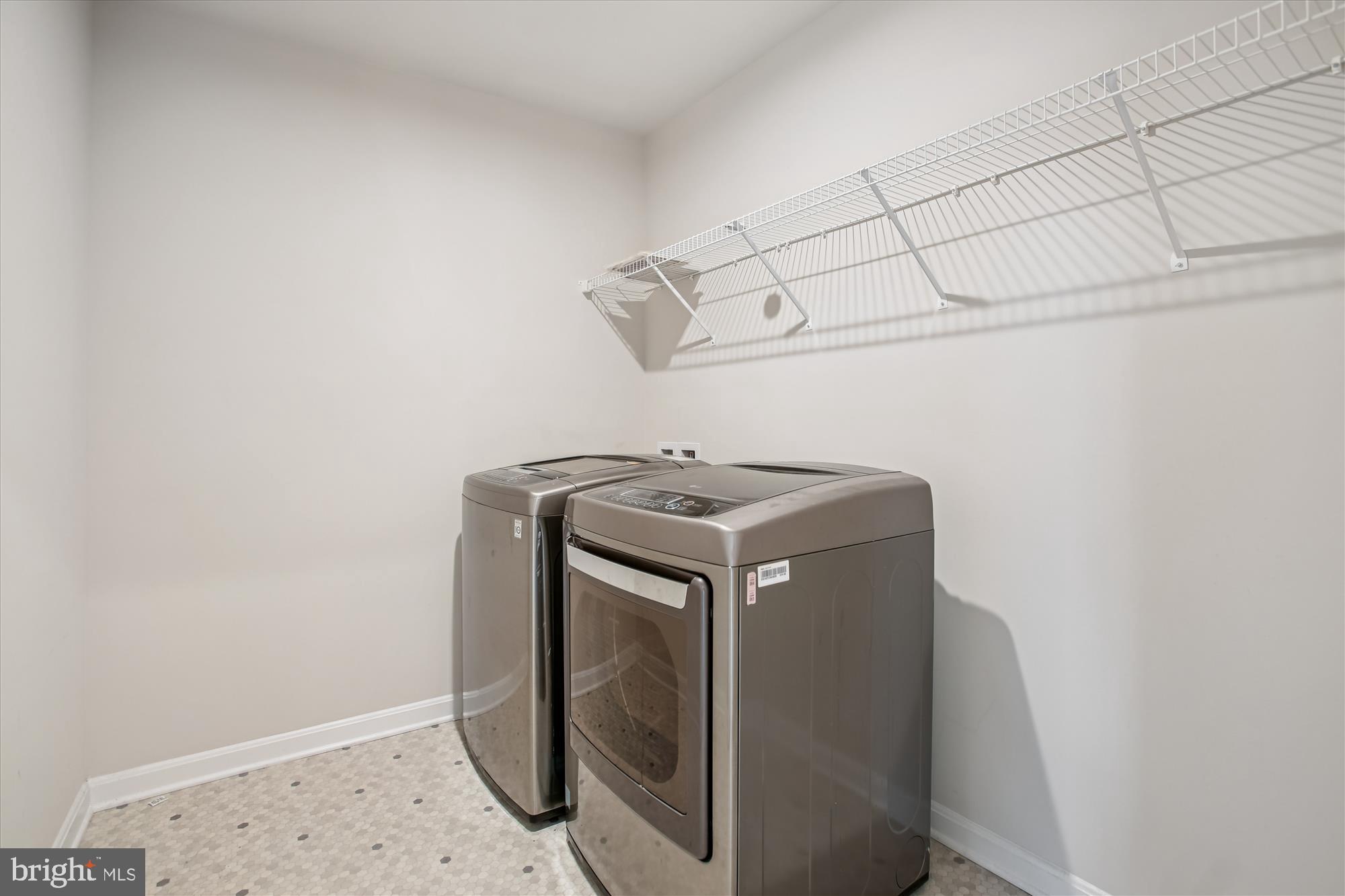 HIGHLAND PARK - Residential Lease