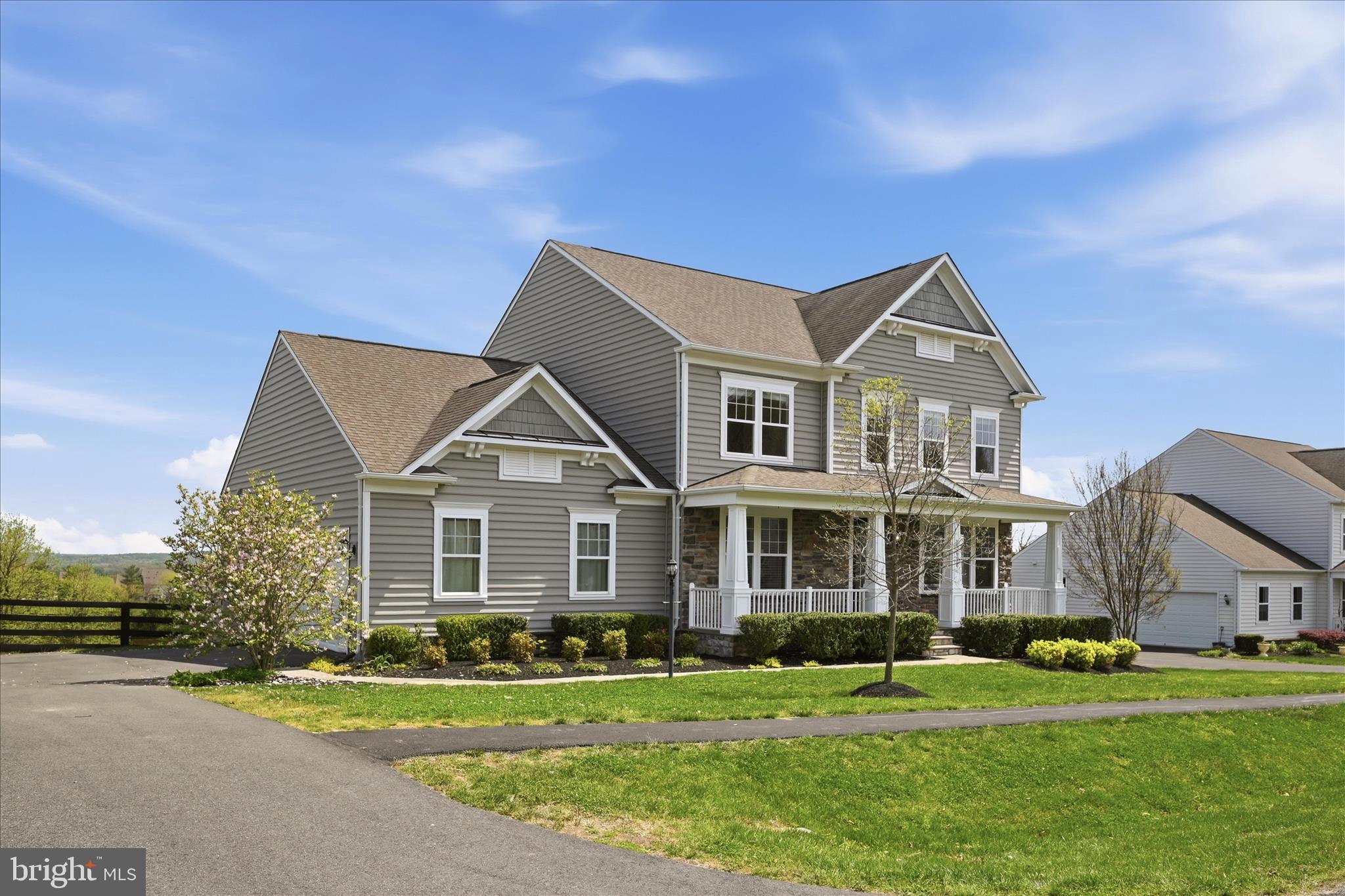 15698 WOODCHESTER COURT