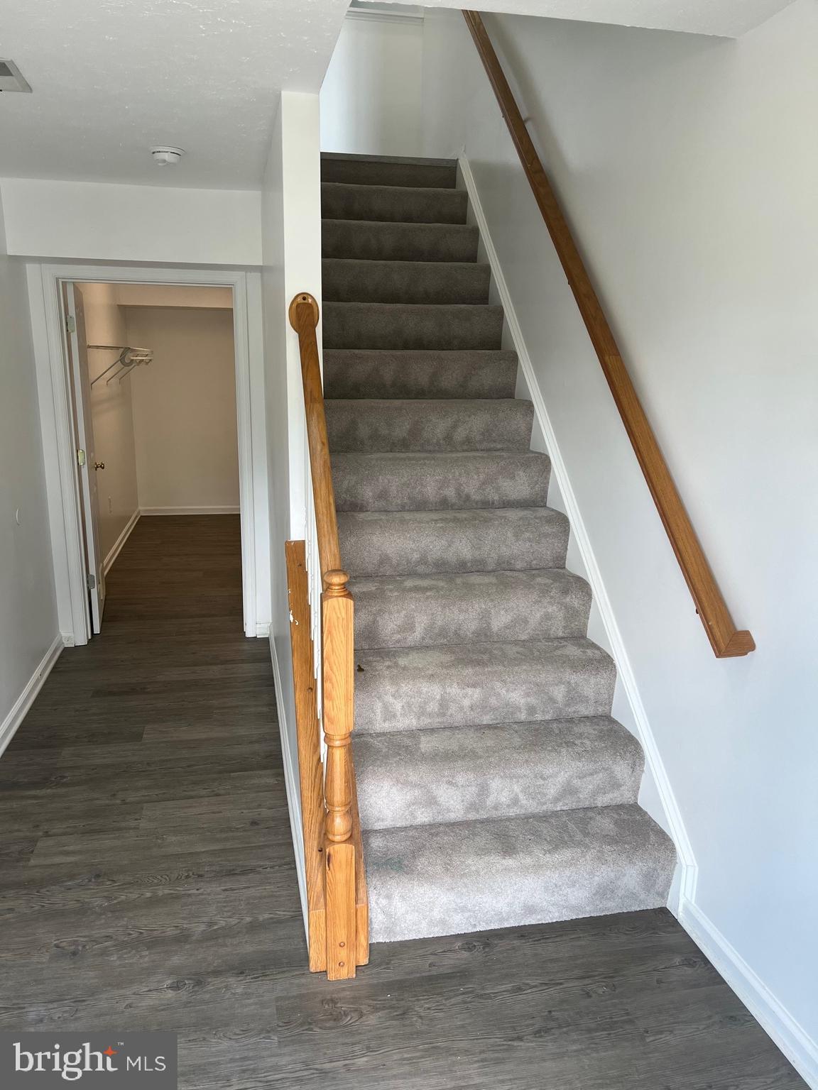 WINDSTONE TOWNHOMES - Residential