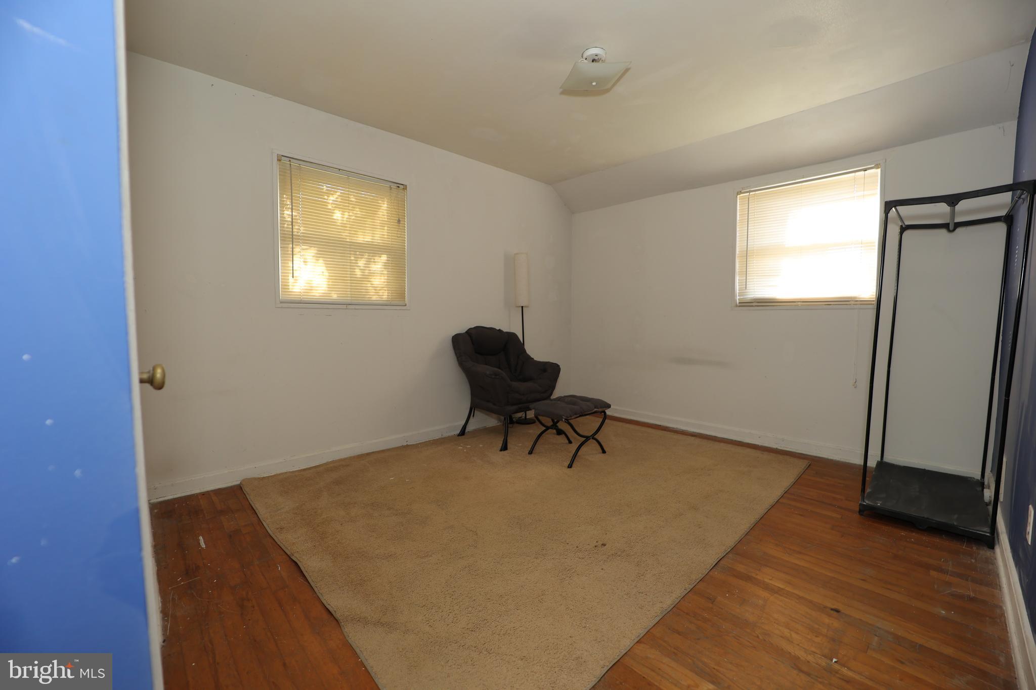 GLENMONT HILLS - Residential