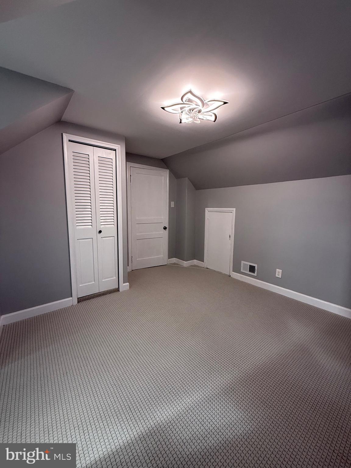 BROOKLYN PARK - Residential