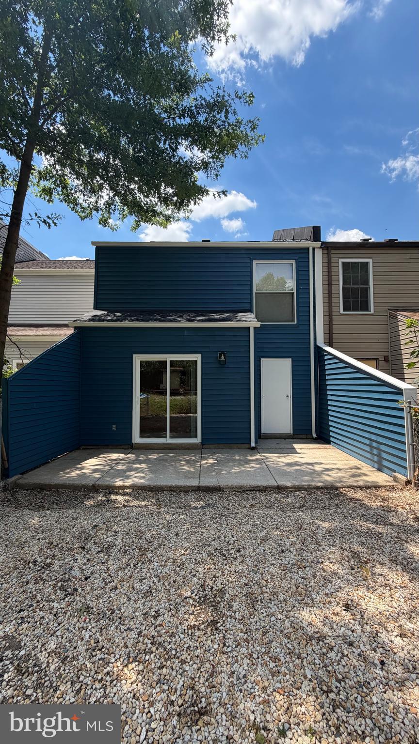 2054 GENERALS WAY