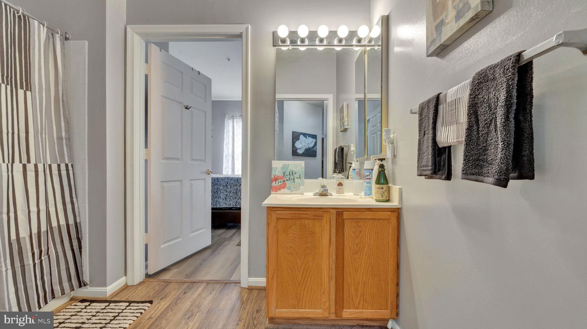 CAMERON GROVE - Residential