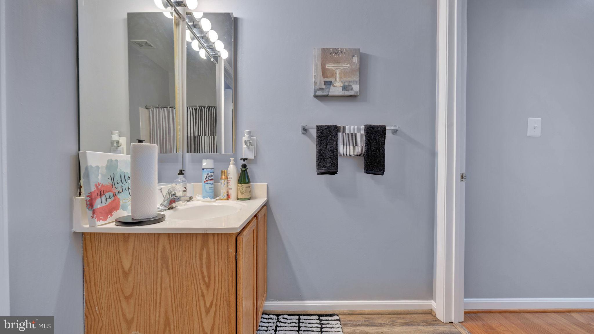 CAMERON GROVE - Residential