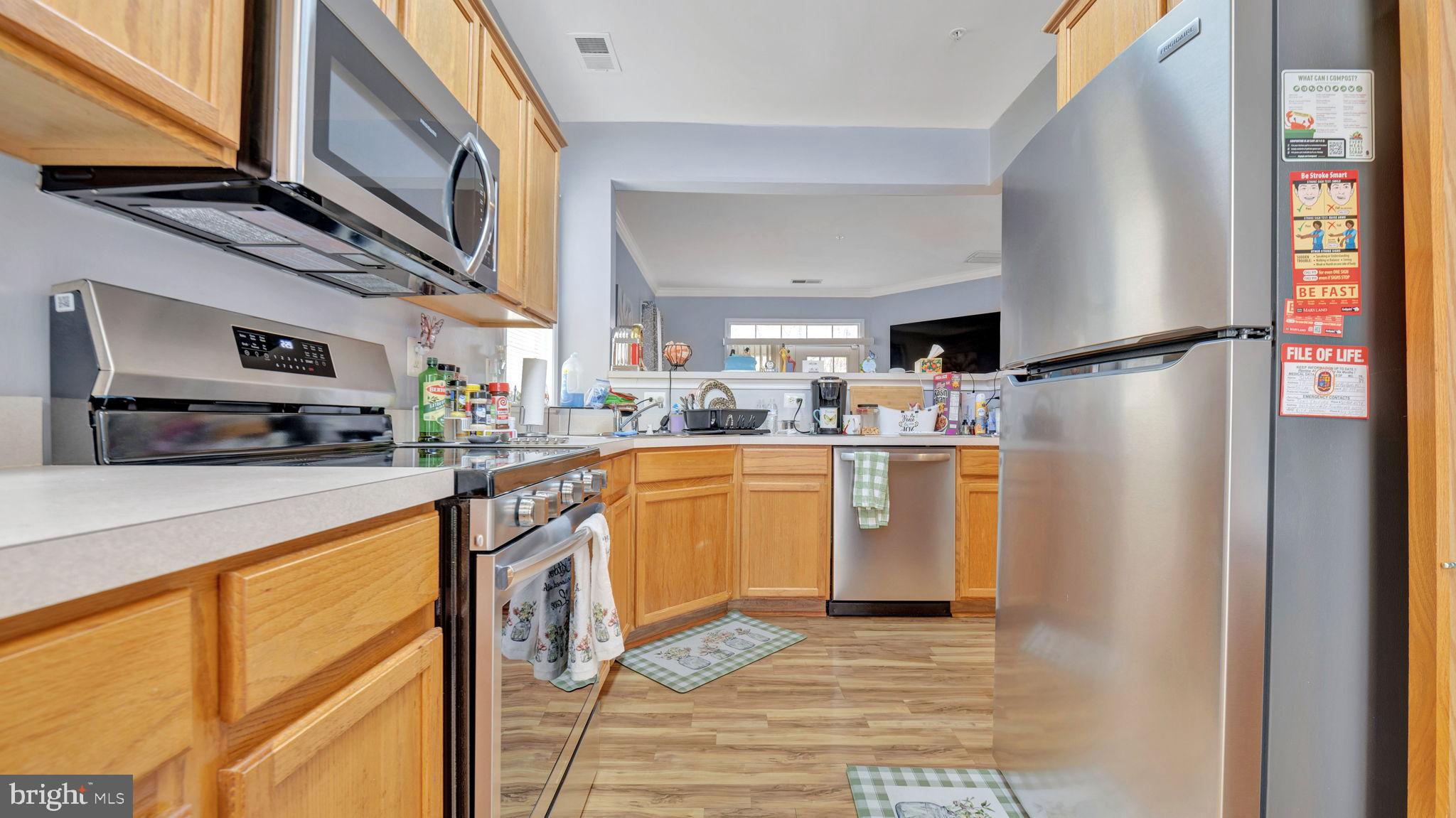 CAMERON GROVE - Residential