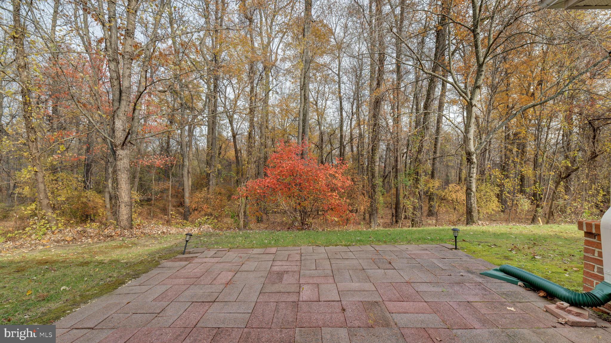 CAMERON GROVE - Residential