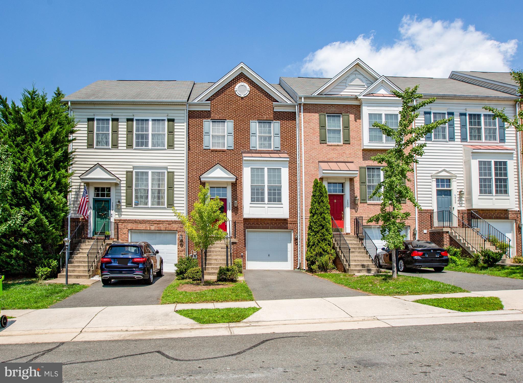 RIVER OAKS - Residential