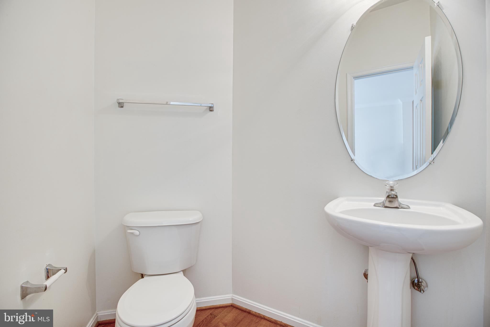 RIVER OAKS - Residential