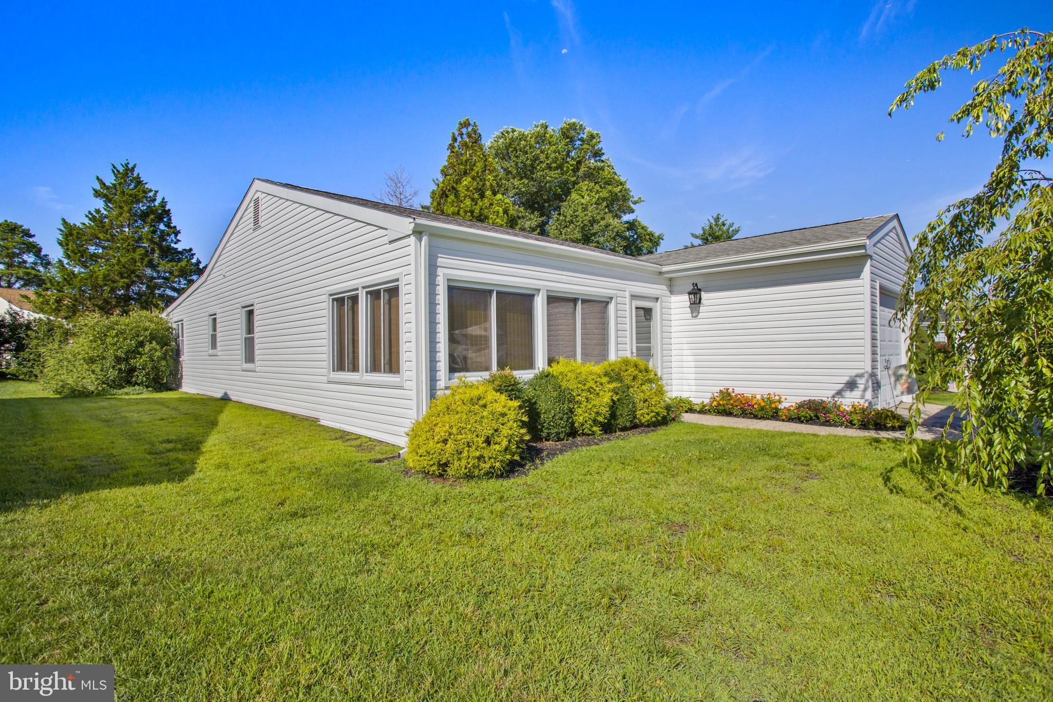 223 HUNTINGTON DRIVE