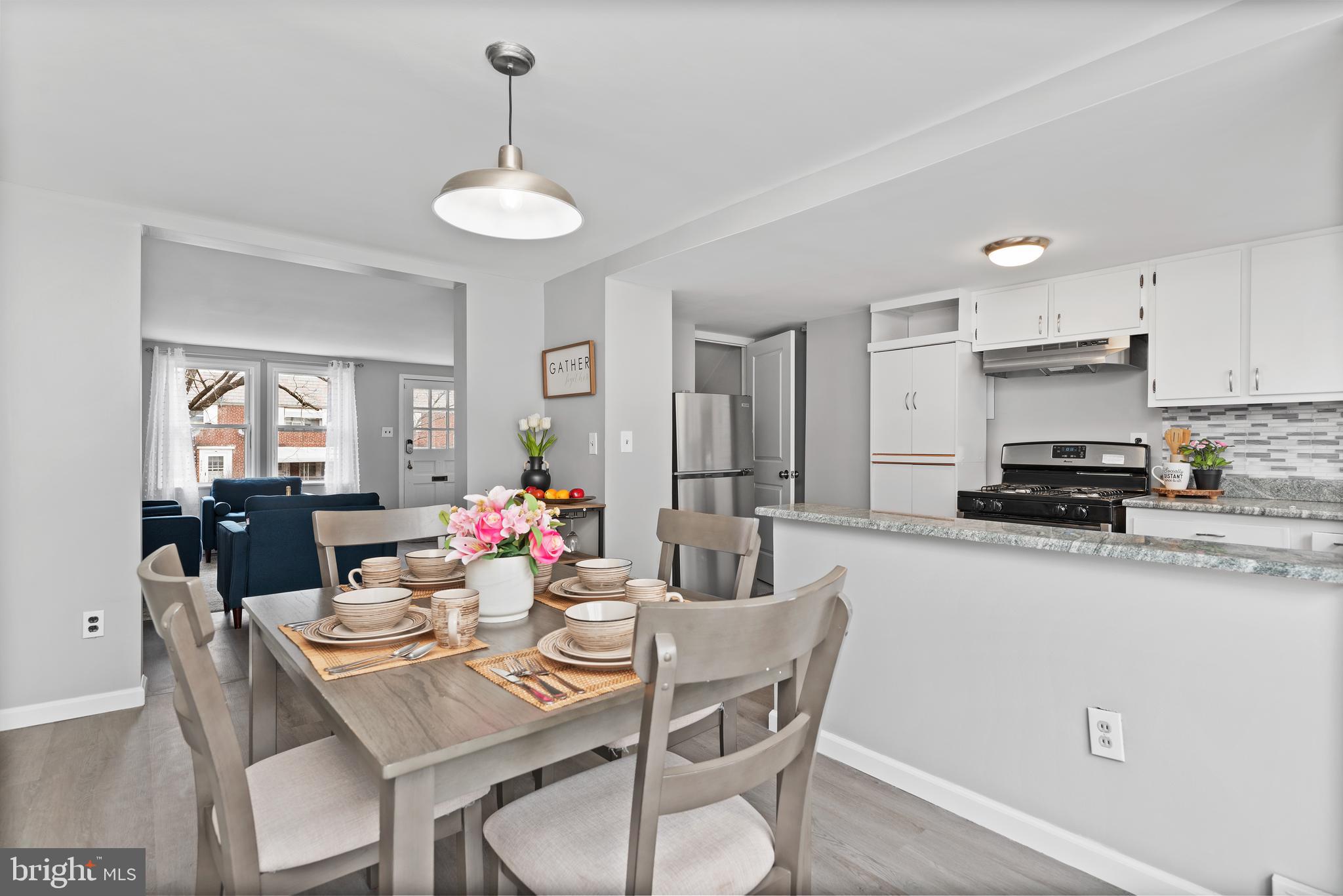 MELROSE GARDENS - Residential