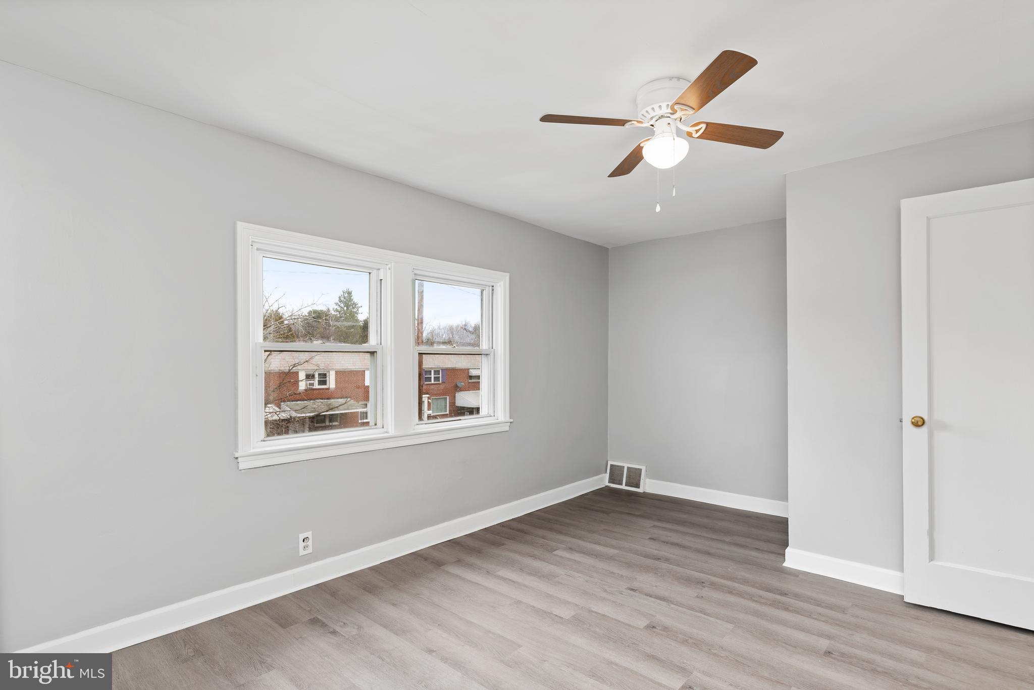 MELROSE GARDENS - Residential