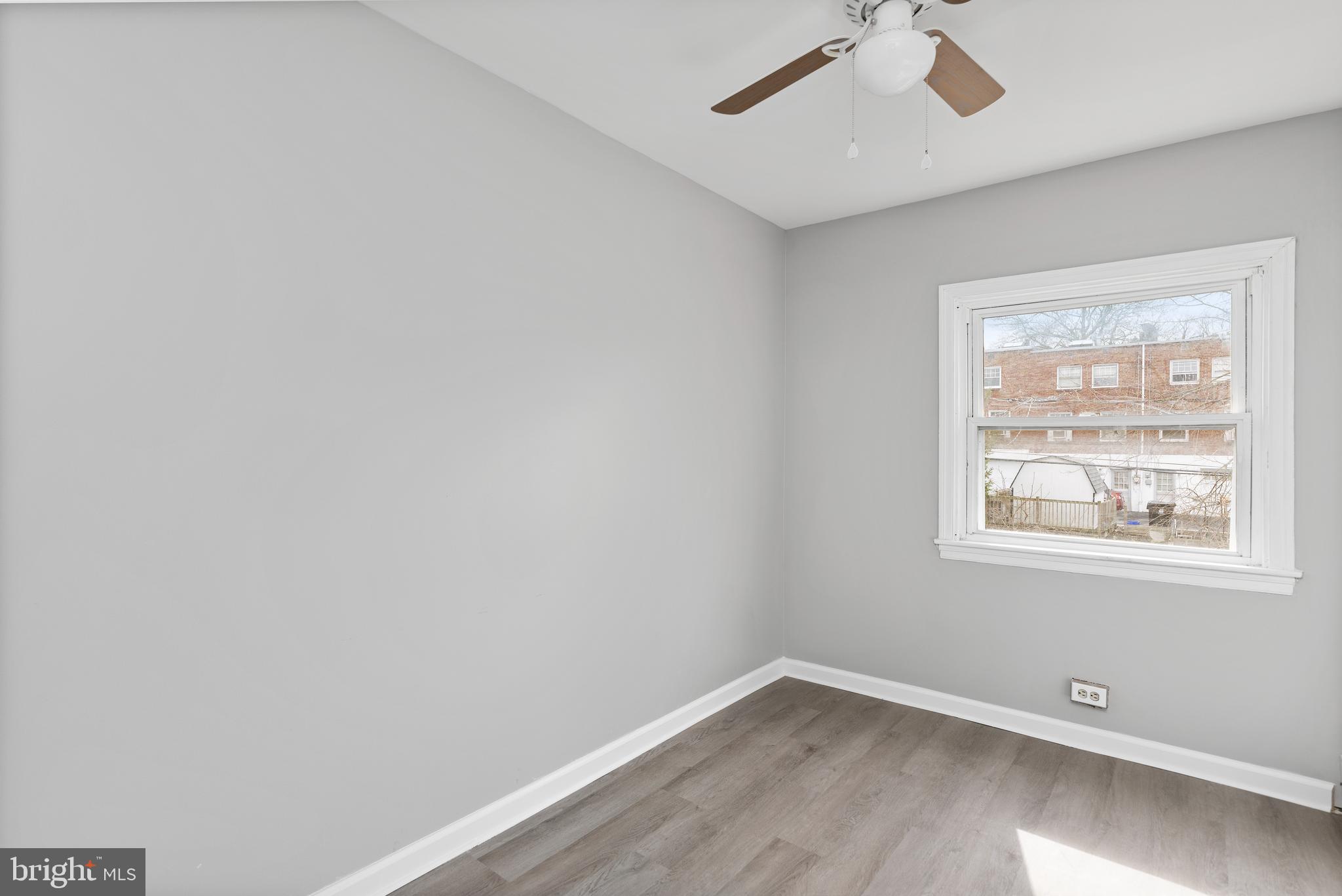 MELROSE GARDENS - Residential