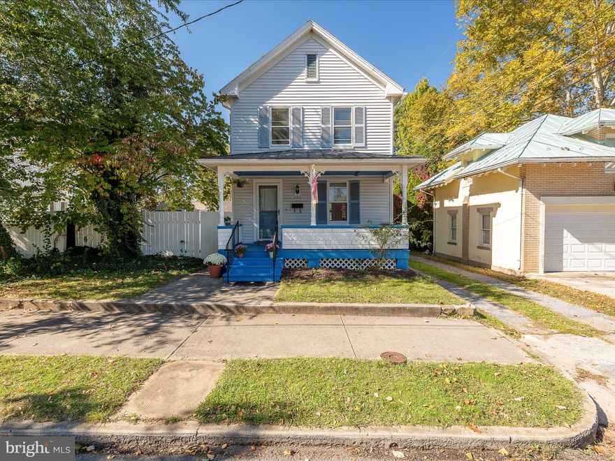 Reduced price!  Sellers offering $2500.00 towards purchasers closing.  Charming, well maintained colonial style home in downtown Martinsburg.  One block off king street gives convenience to schools, park,  I-81 or marc train access.  Original hardwood floors throughout the home set this house with character.  3 large bedrooms upstairs with 1 full bath.  1/2 bath on main level is nice and open.  Kitchen is nice size and plenty of space for table space or use adjoining room for more a formal dining room.  Main level laundry is off kitchen that leads to deck/ private side yard and sidewalk to shed and oversized detached garage.  Alley access beside of home leads to garage.  This yard rear and side gives a lot of outdoor space for gatherings, pets & possible play areas.  Schedule your visit today!