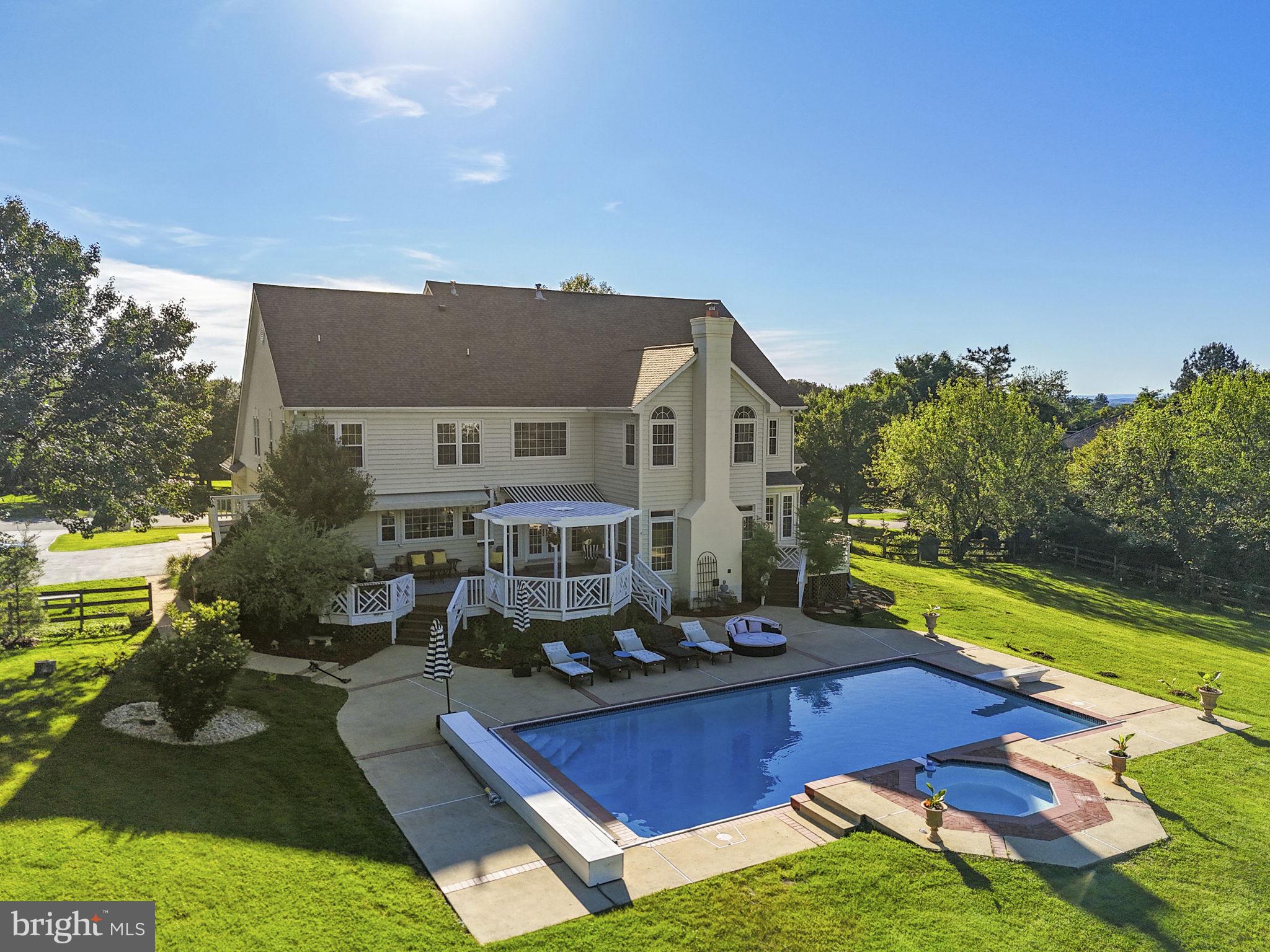 615 NALLS FARM WAY