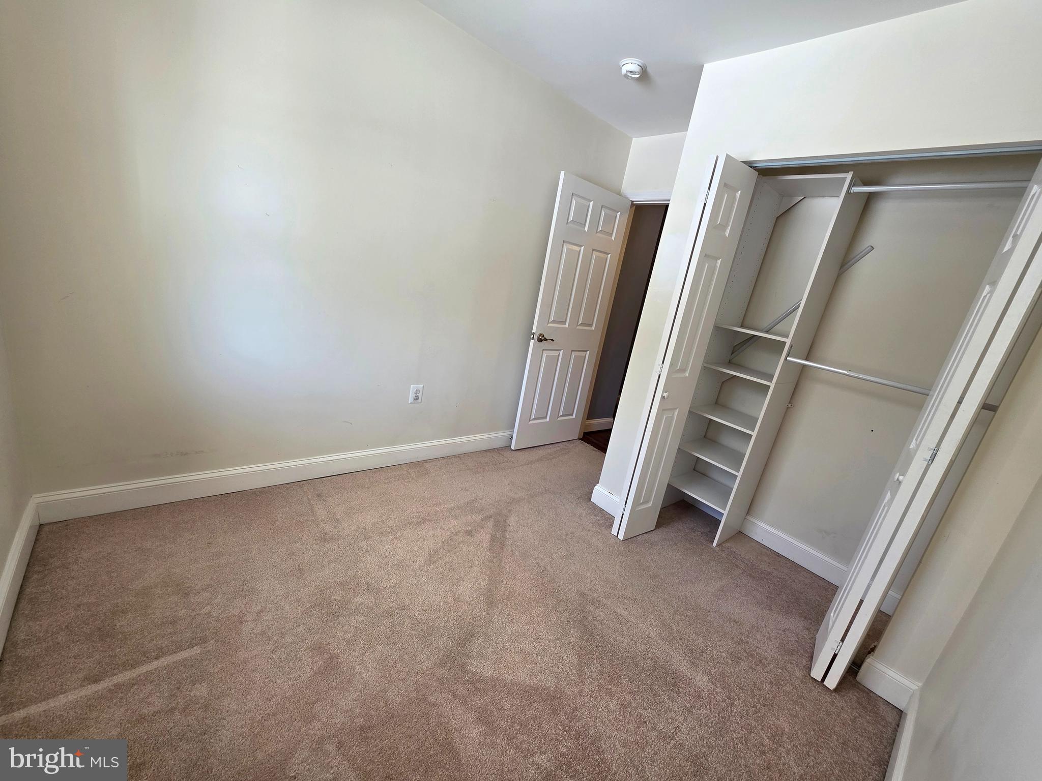 ROCK VIEW BEACH - Residential Lease