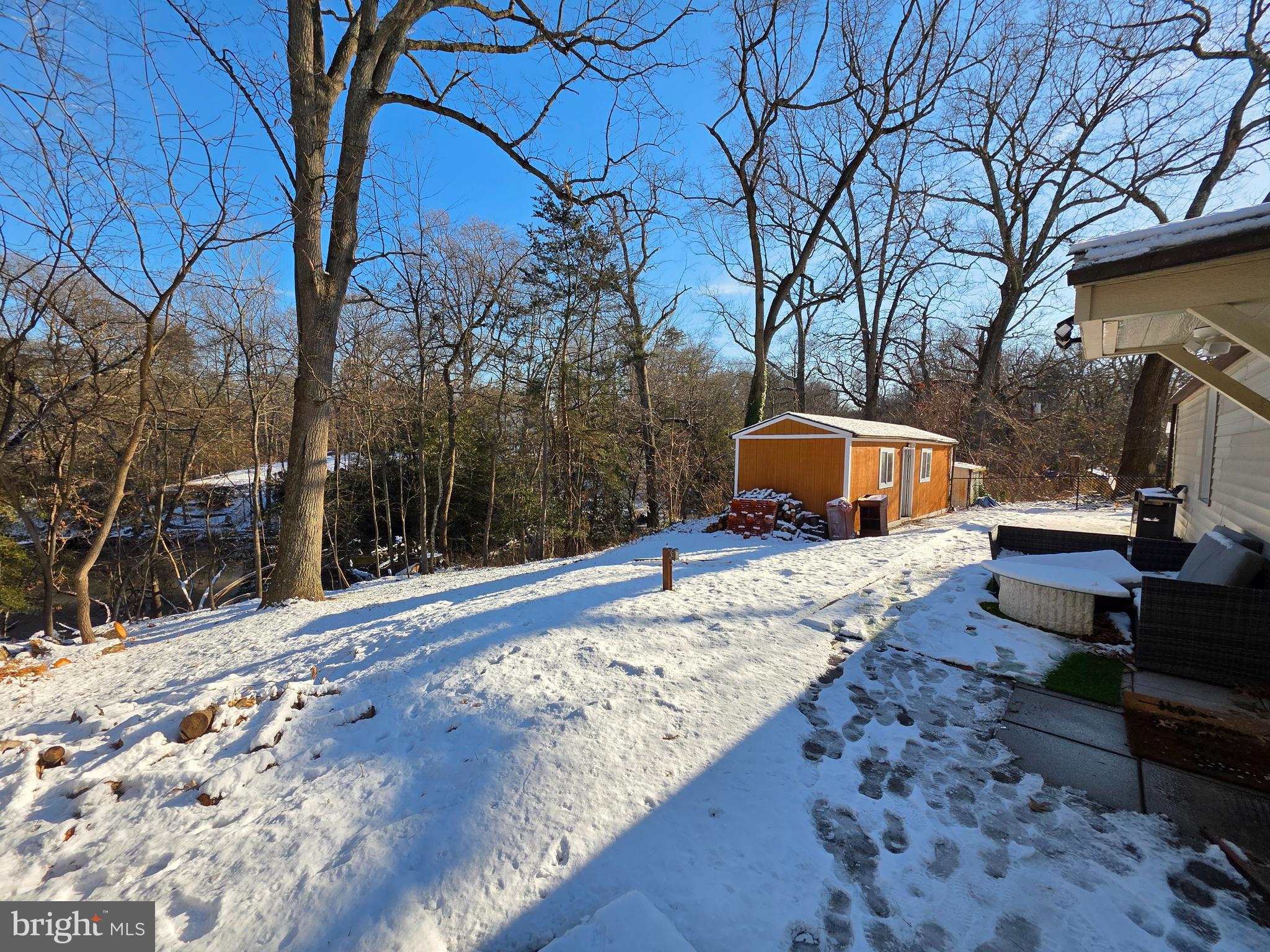 ROCK VIEW BEACH - Residential Lease