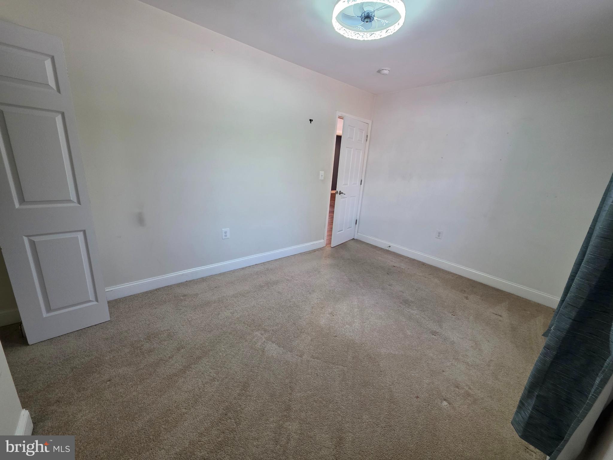 ROCK VIEW BEACH - Residential Lease