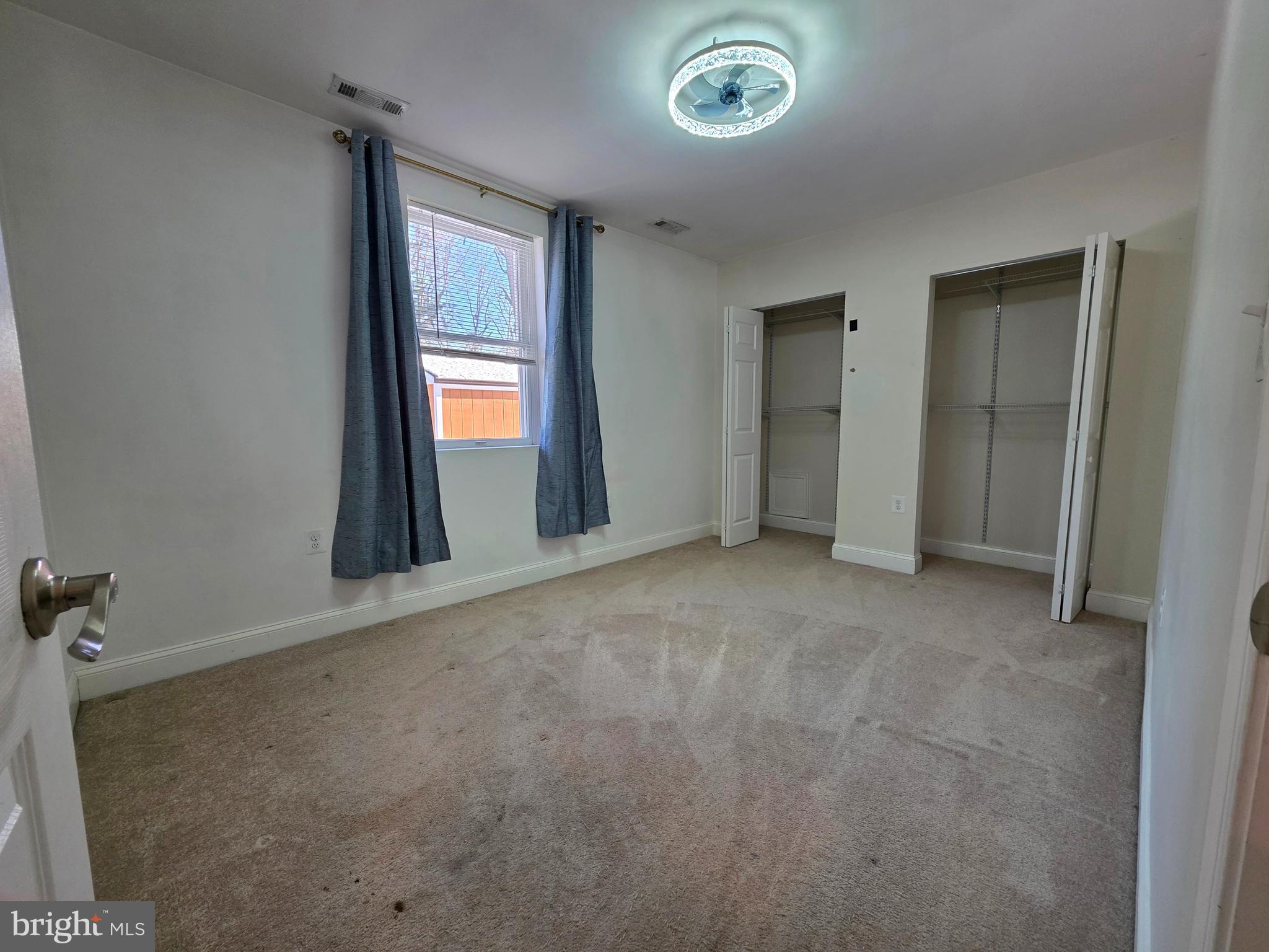 ROCK VIEW BEACH - Residential Lease